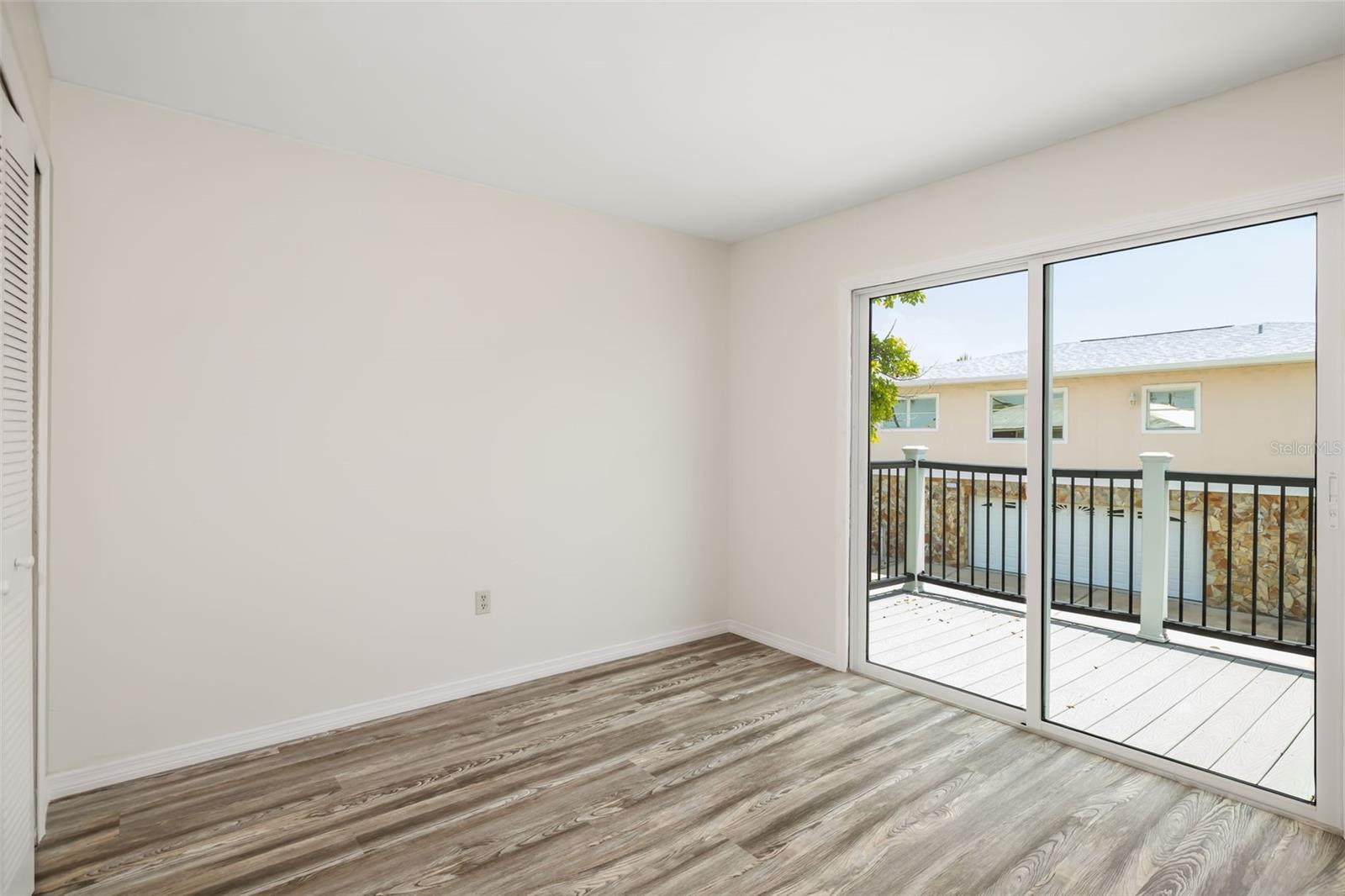2513 AVENUE B #B, BRADENTON BEACH, FL — photo 24