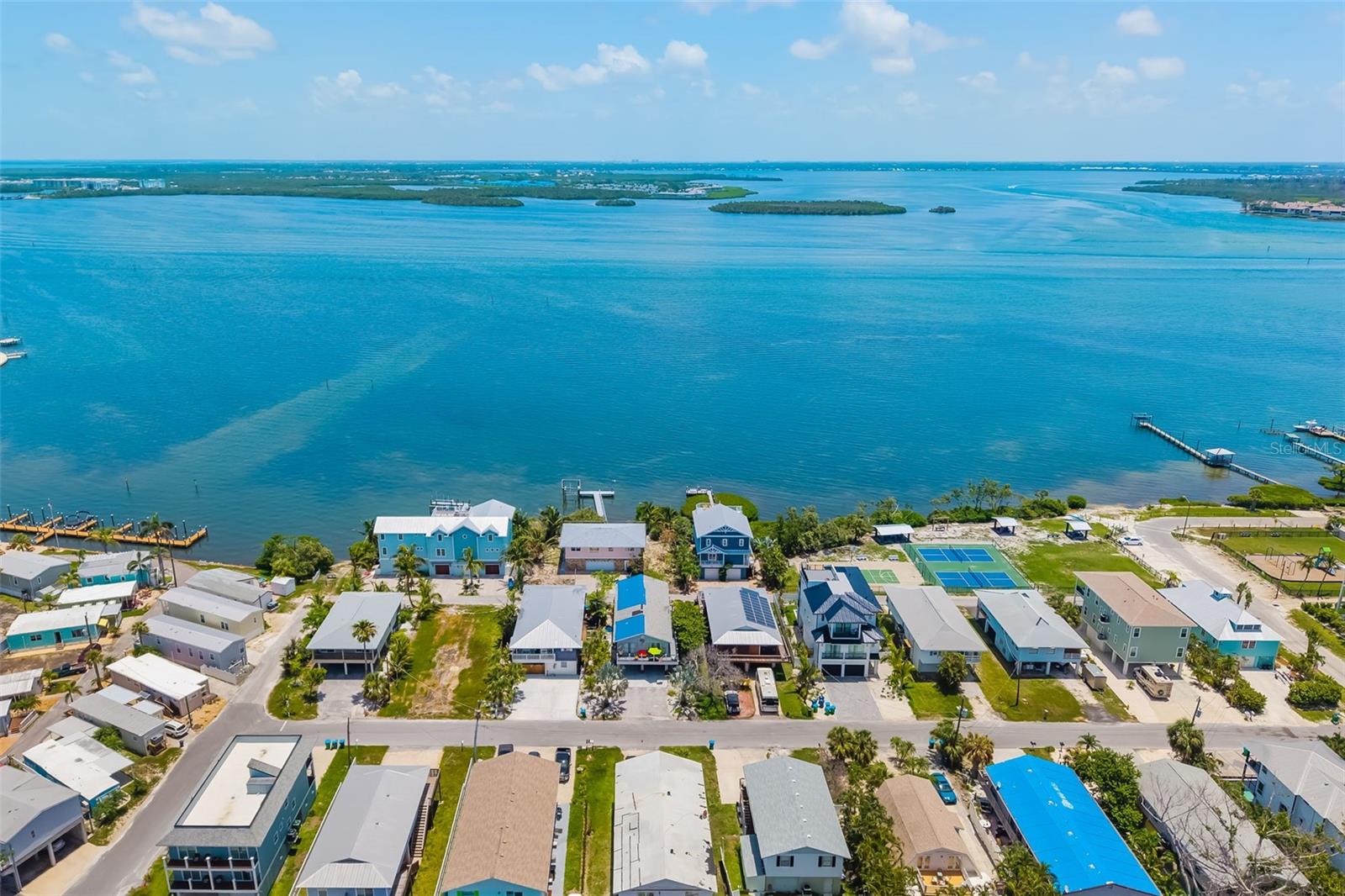 2513 AVENUE B #B, BRADENTON BEACH, FL — photo 38