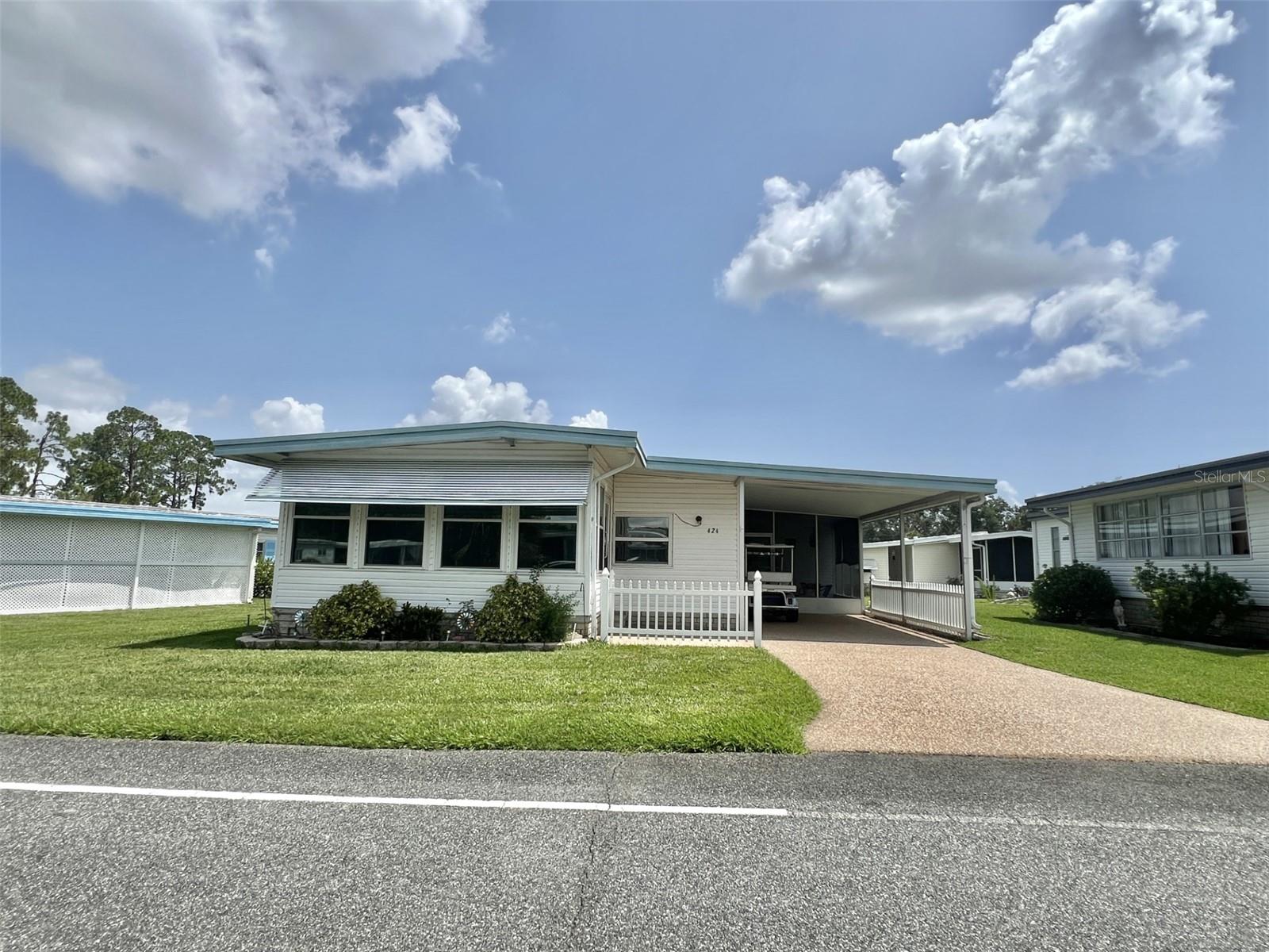 424 HAWTHORNE BLVD, LEESBURG, FL