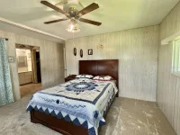 424 HAWTHORNE BLVD — photo 92