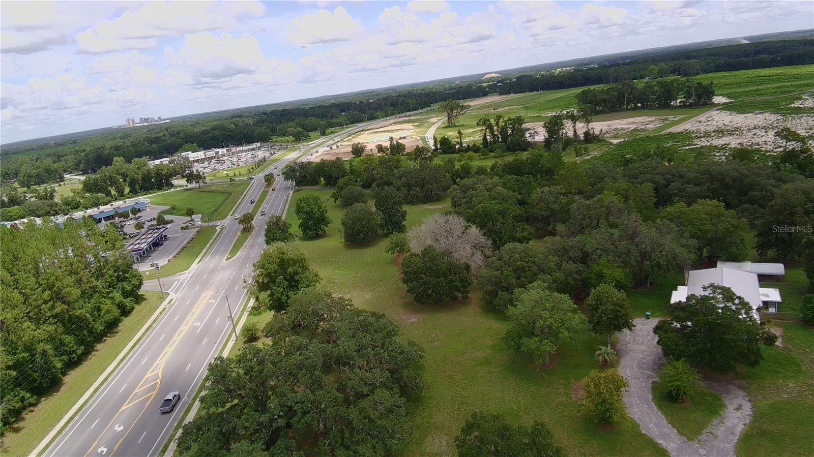 24206 DOC KARELAS DR, NEWBERRY, FL — photo 5