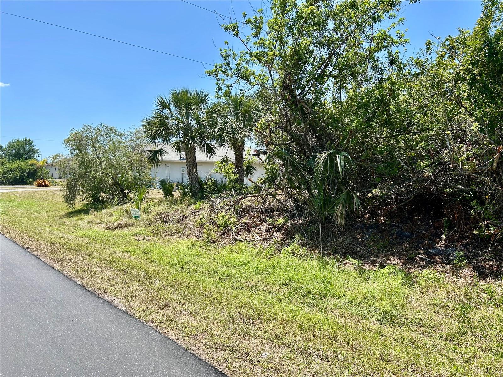 6223 MCALLEN ST, PORT CHARLOTTE, FL — photo 2