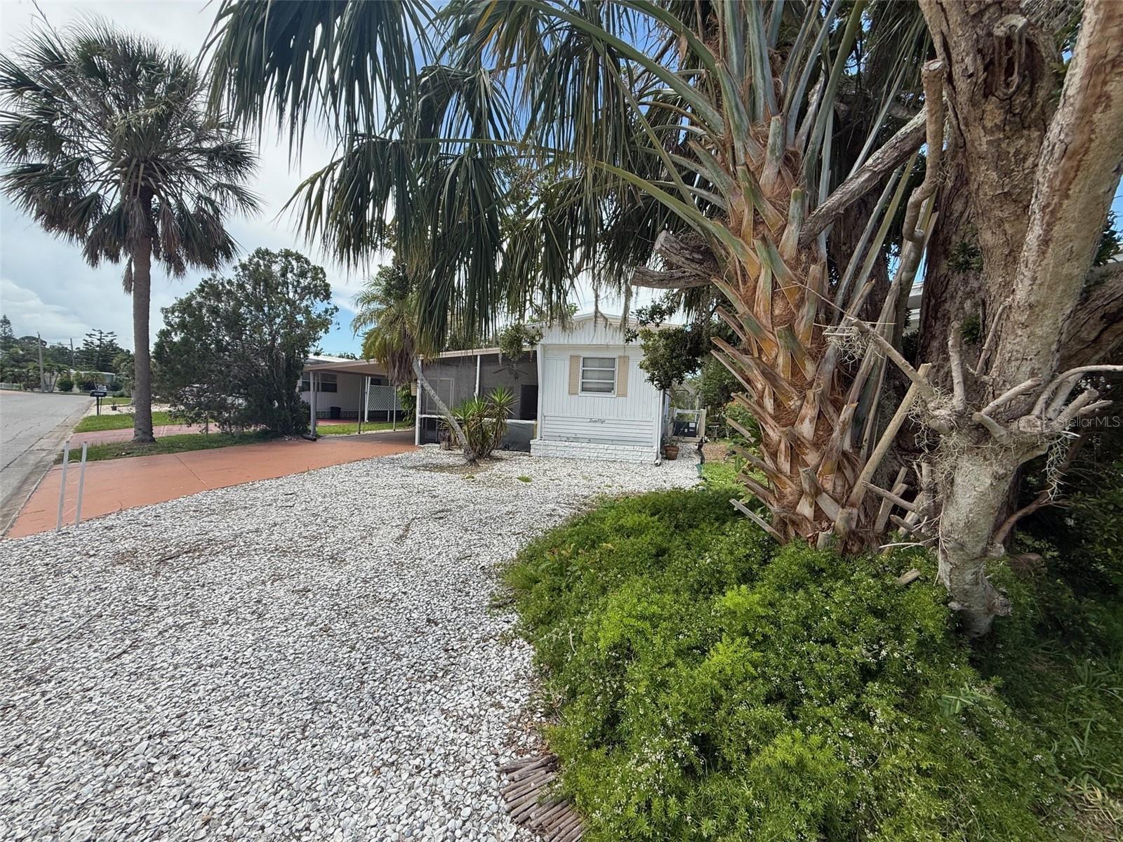 4845 BOCA RATON AVE, SARASOTA, FL — photo 3