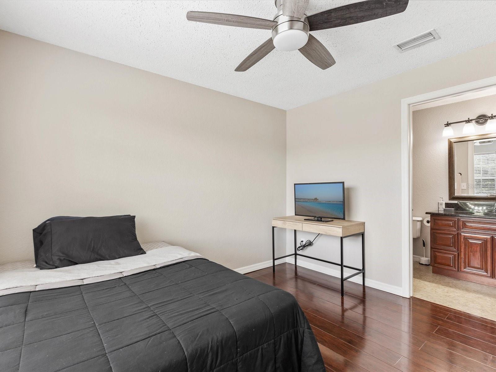 2550 N ALAFAYA TRL #9201, ORLANDO, FL — photo 14