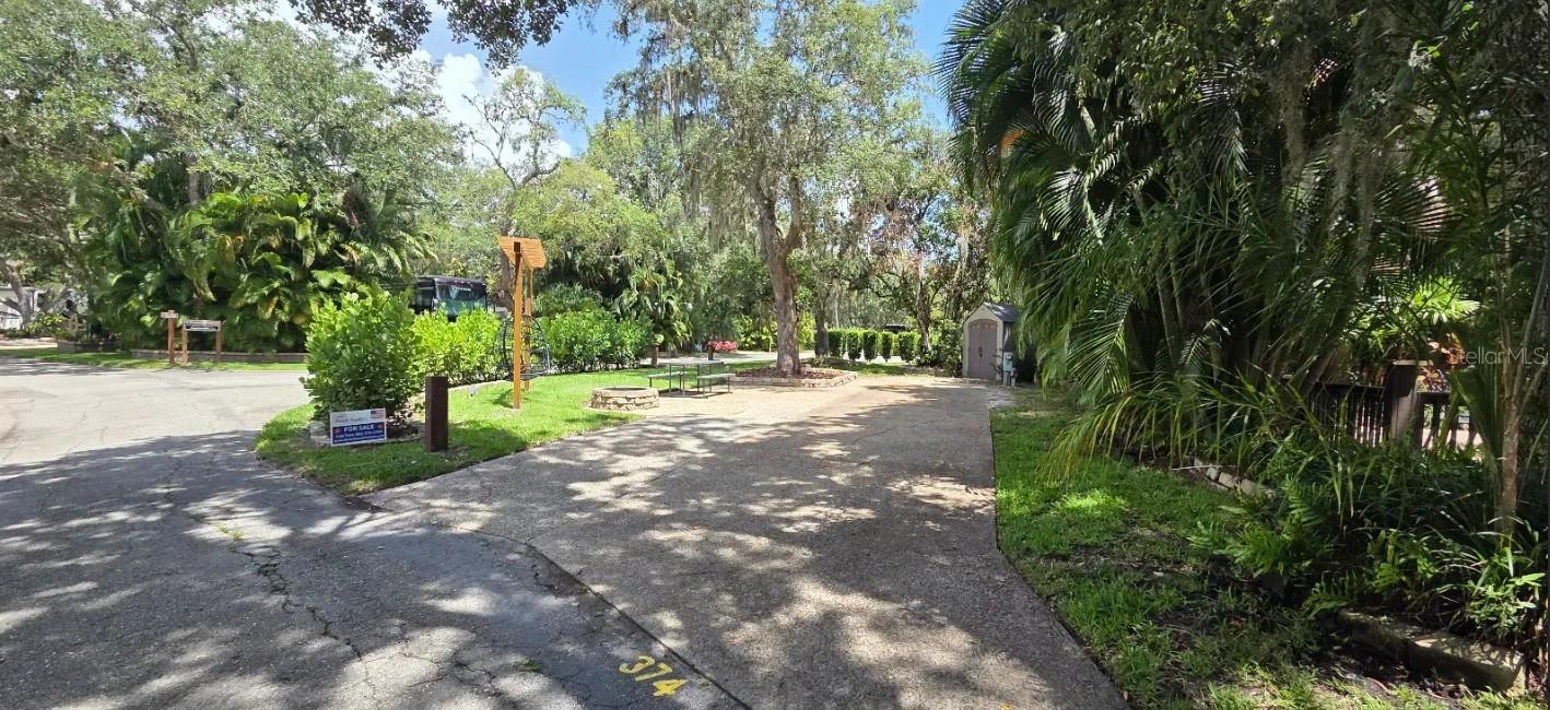374 BEAR TRL, RIVER RANCH, FL