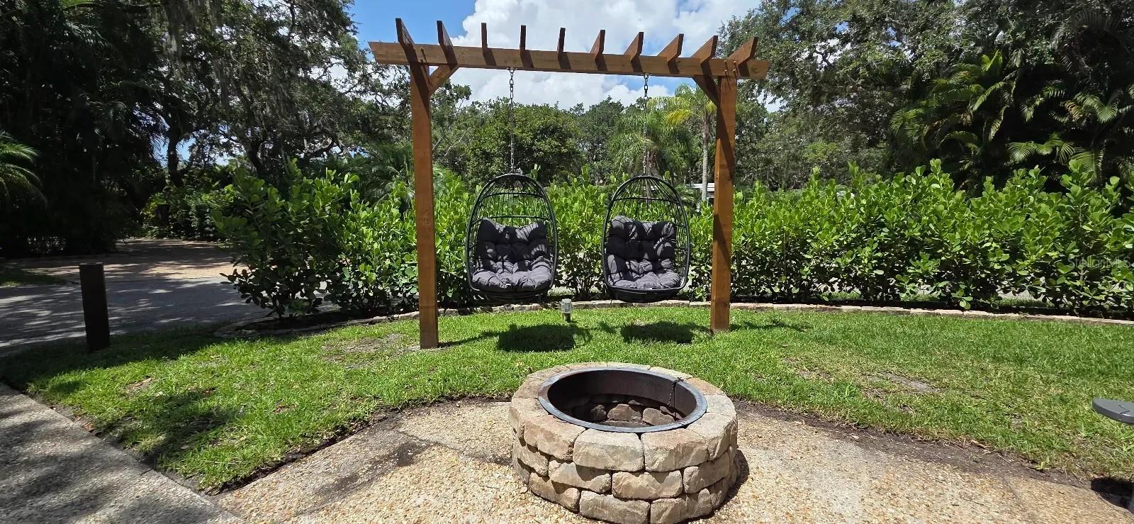374 BEAR TRL, RIVER RANCH, FL — photo 2