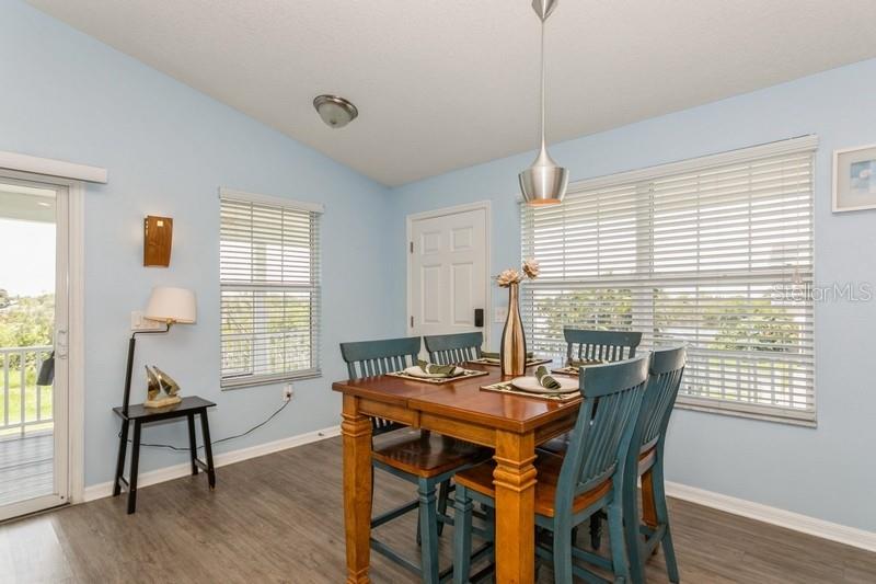 9107 BRUNSWICK LN, TAMPA, FL — photo 14