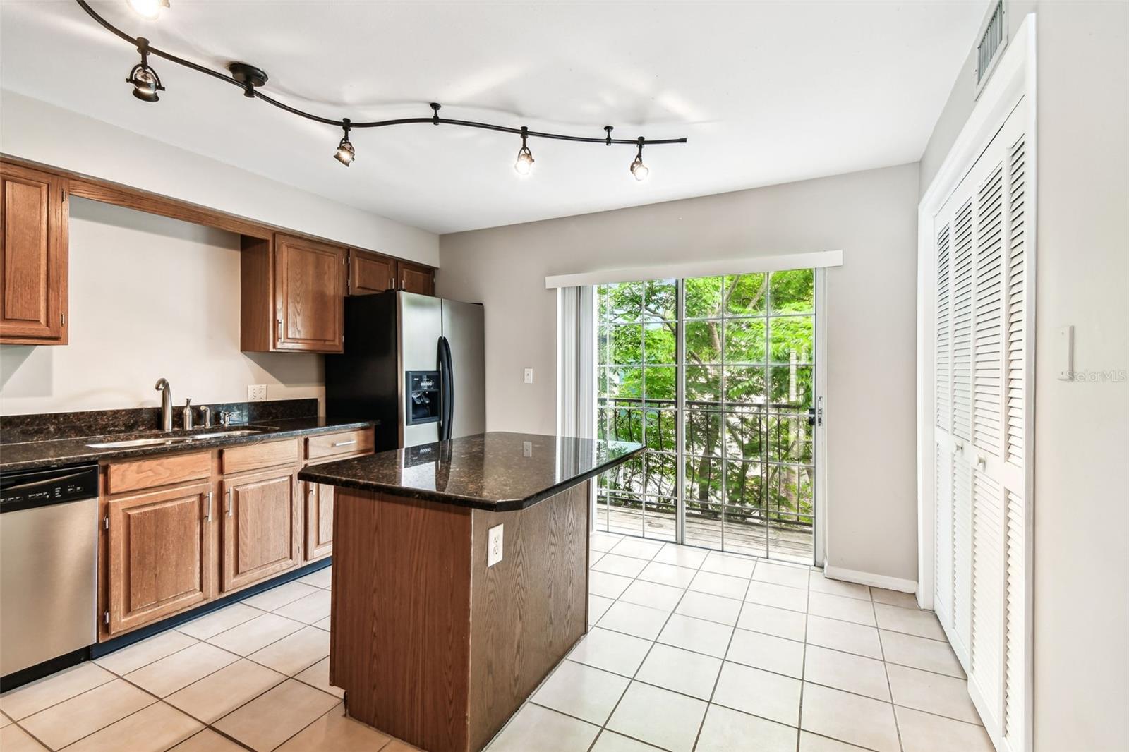 609 S GLEN AVE #E, TAMPA, FL — photo 13