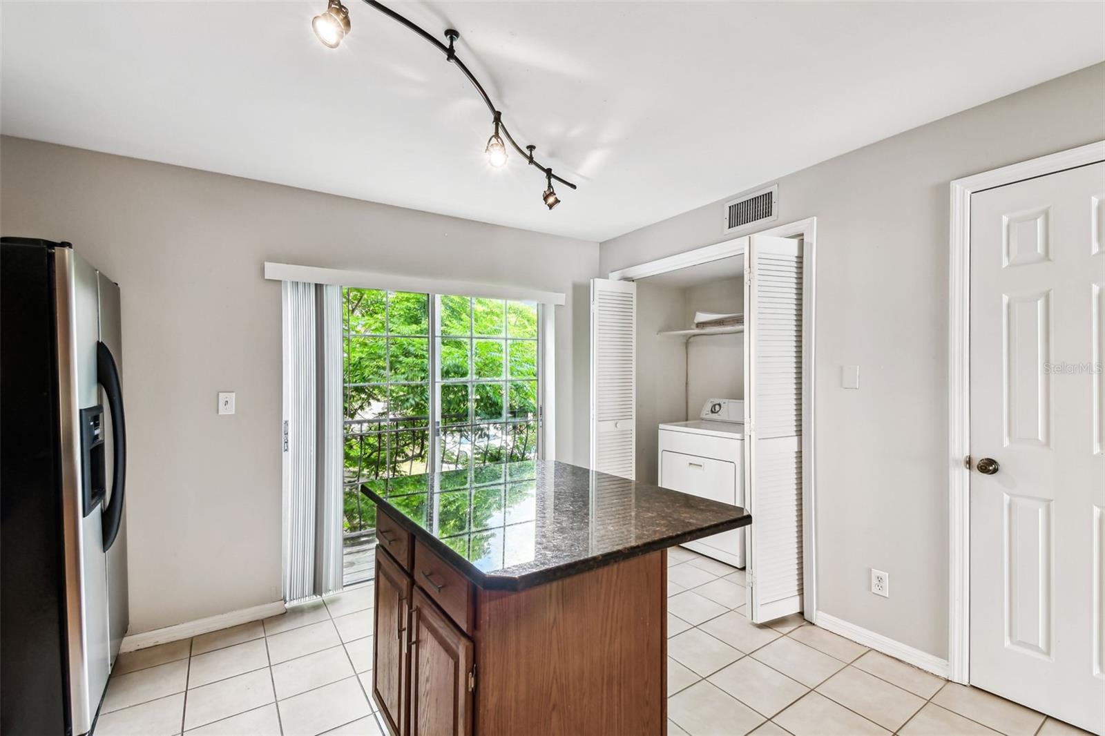 609 S GLEN AVE #E, TAMPA, FL — photo 15