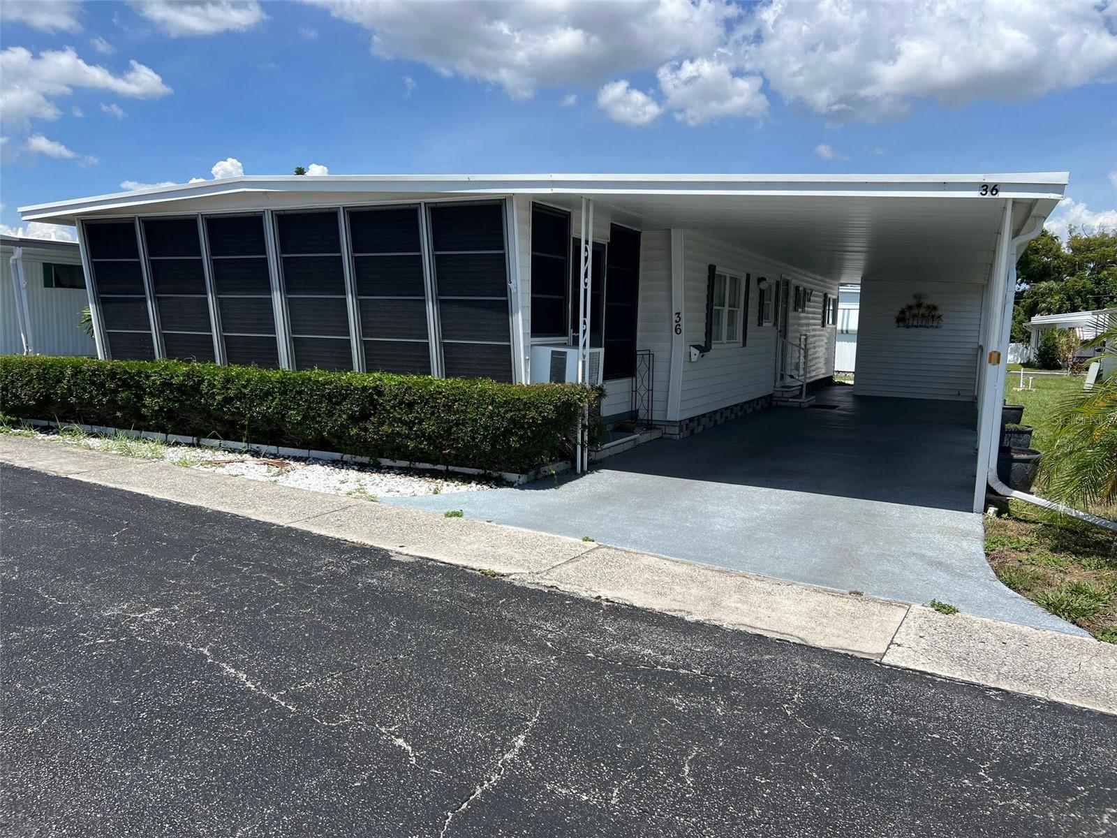 36 THATCH PALM ST E, LARGO, FL — photo 2