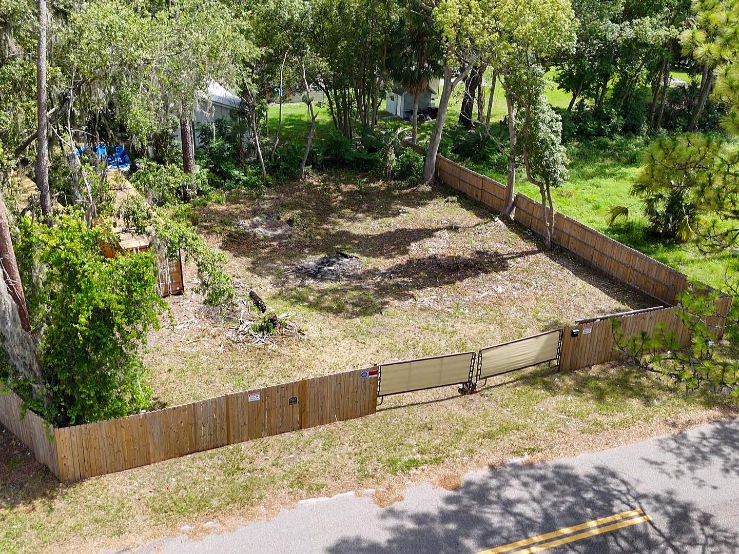 16220 LENORD ST, UMATILLA, FL — photo 3