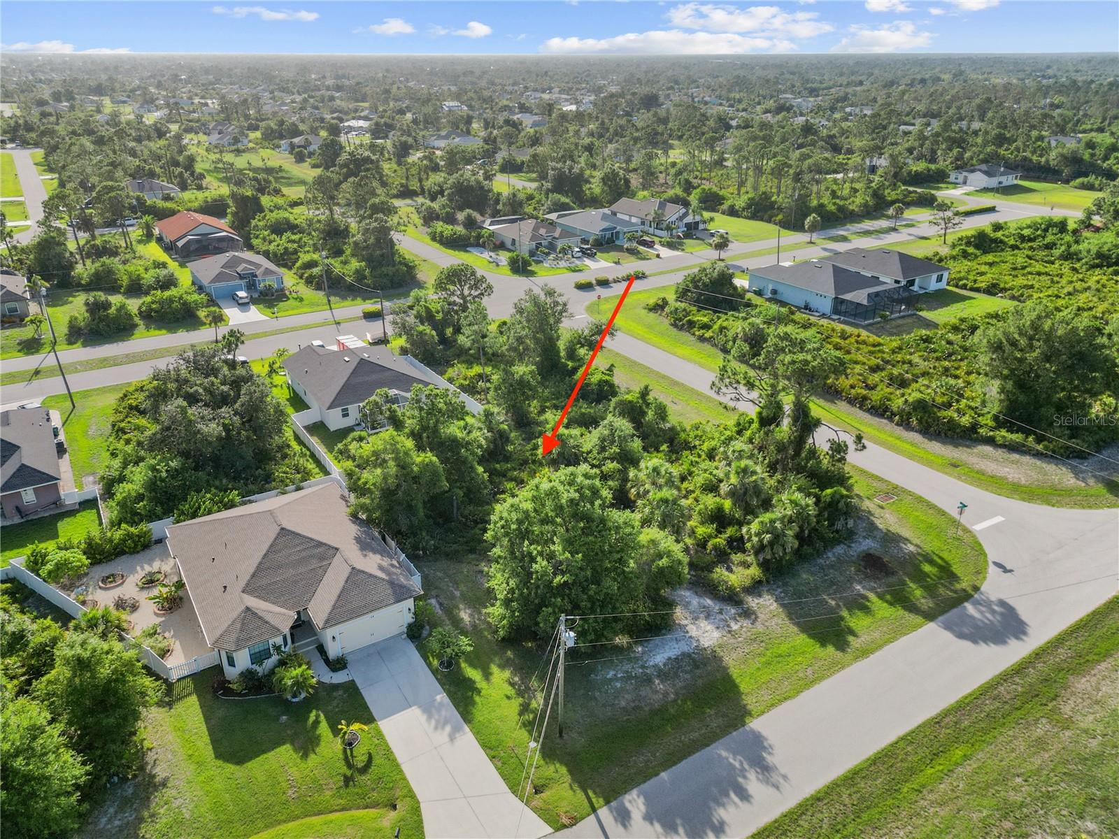 168 WHITE PINE DR, ROTONDA WEST, FL — photo 3