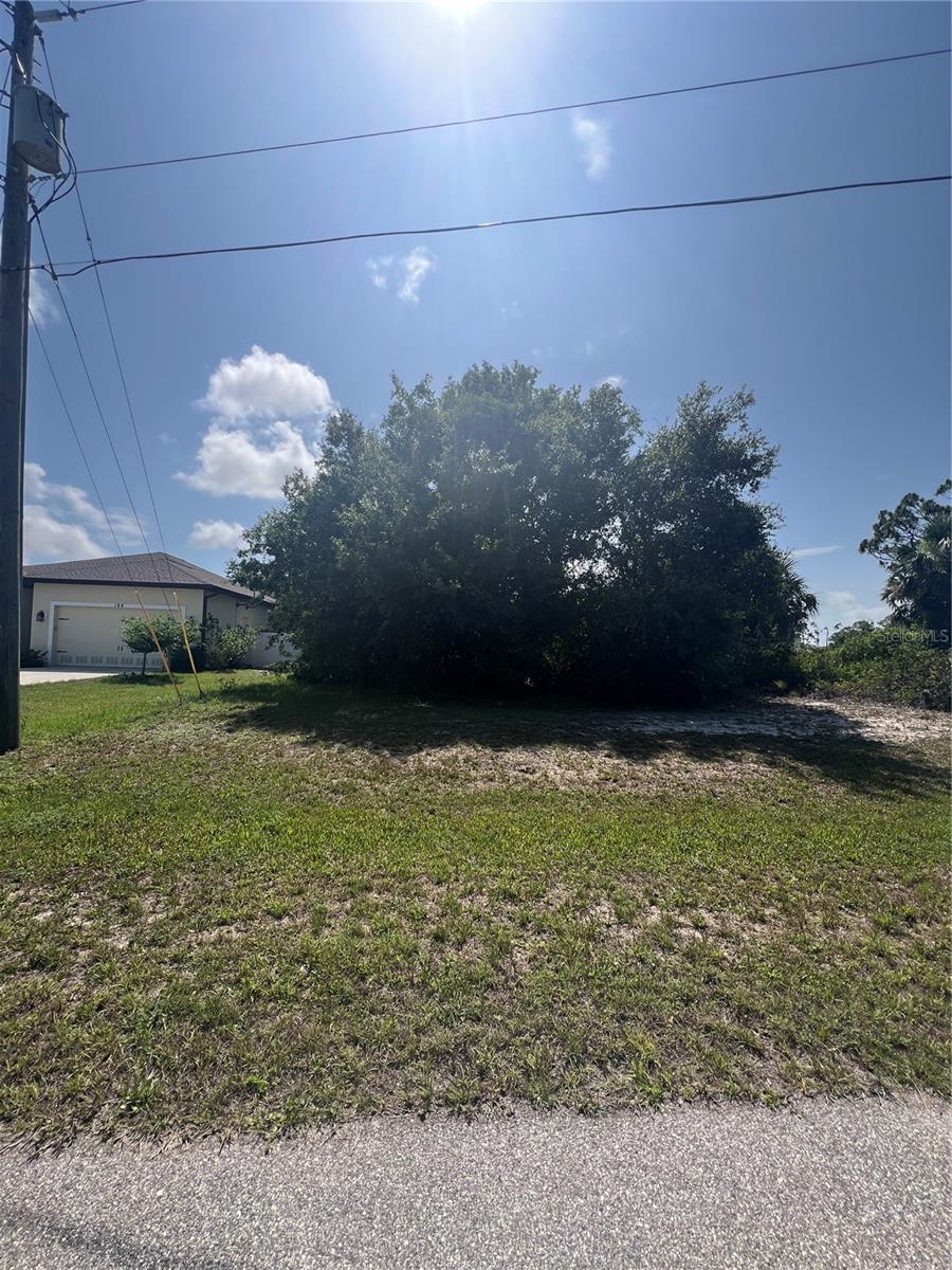 168 WHITE PINE DR, ROTONDA WEST, FL — photo 12