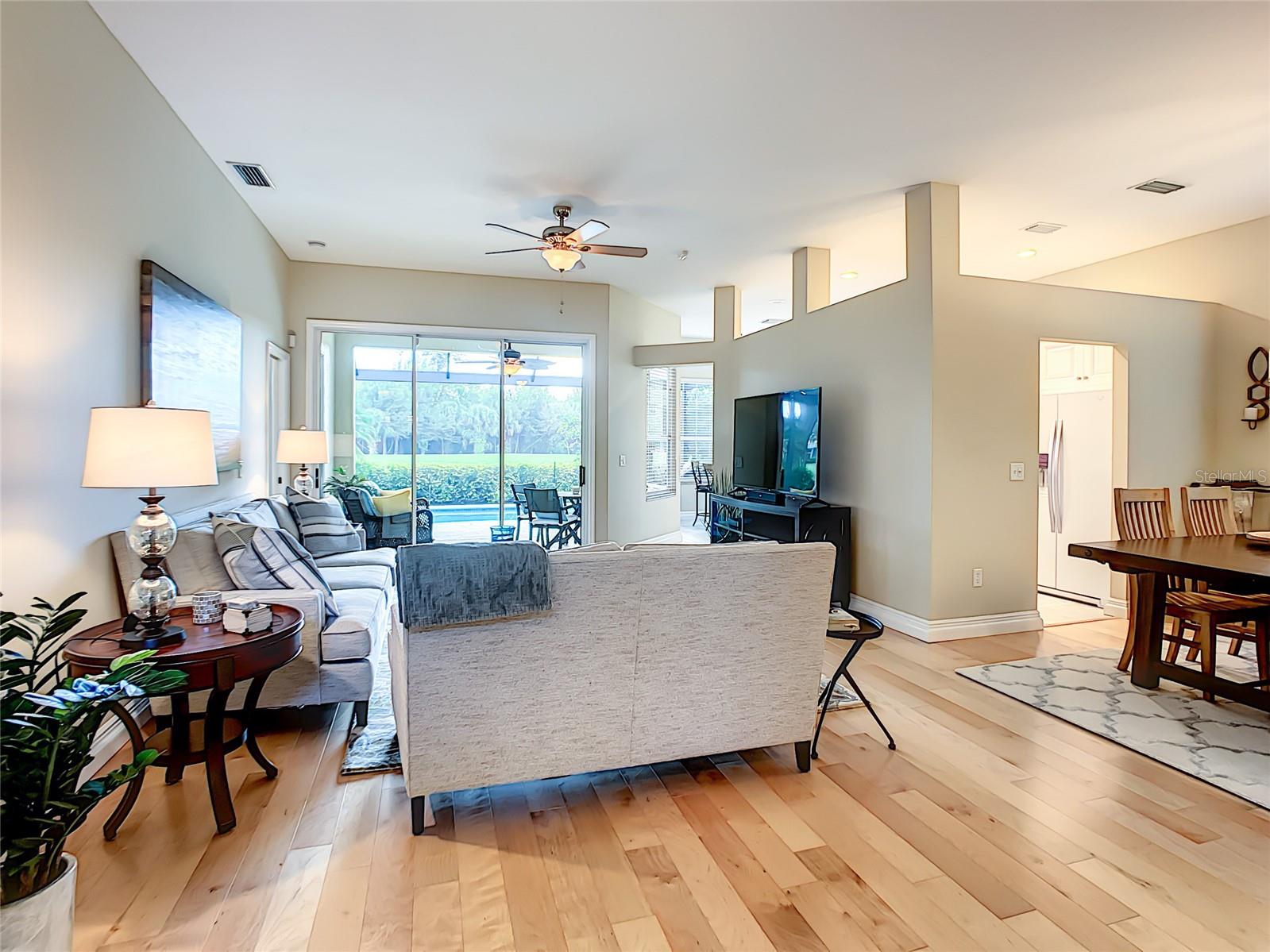 539 FALLBROOK DR, VENICE, FL — photo 11