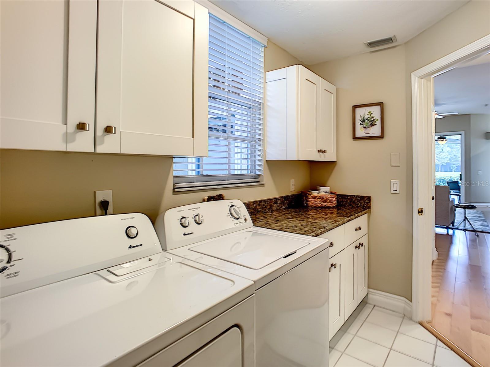 539 FALLBROOK DR, VENICE, FL — photo 49