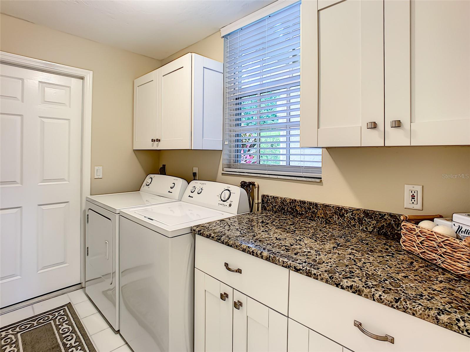 539 FALLBROOK DR, VENICE, FL — photo 50