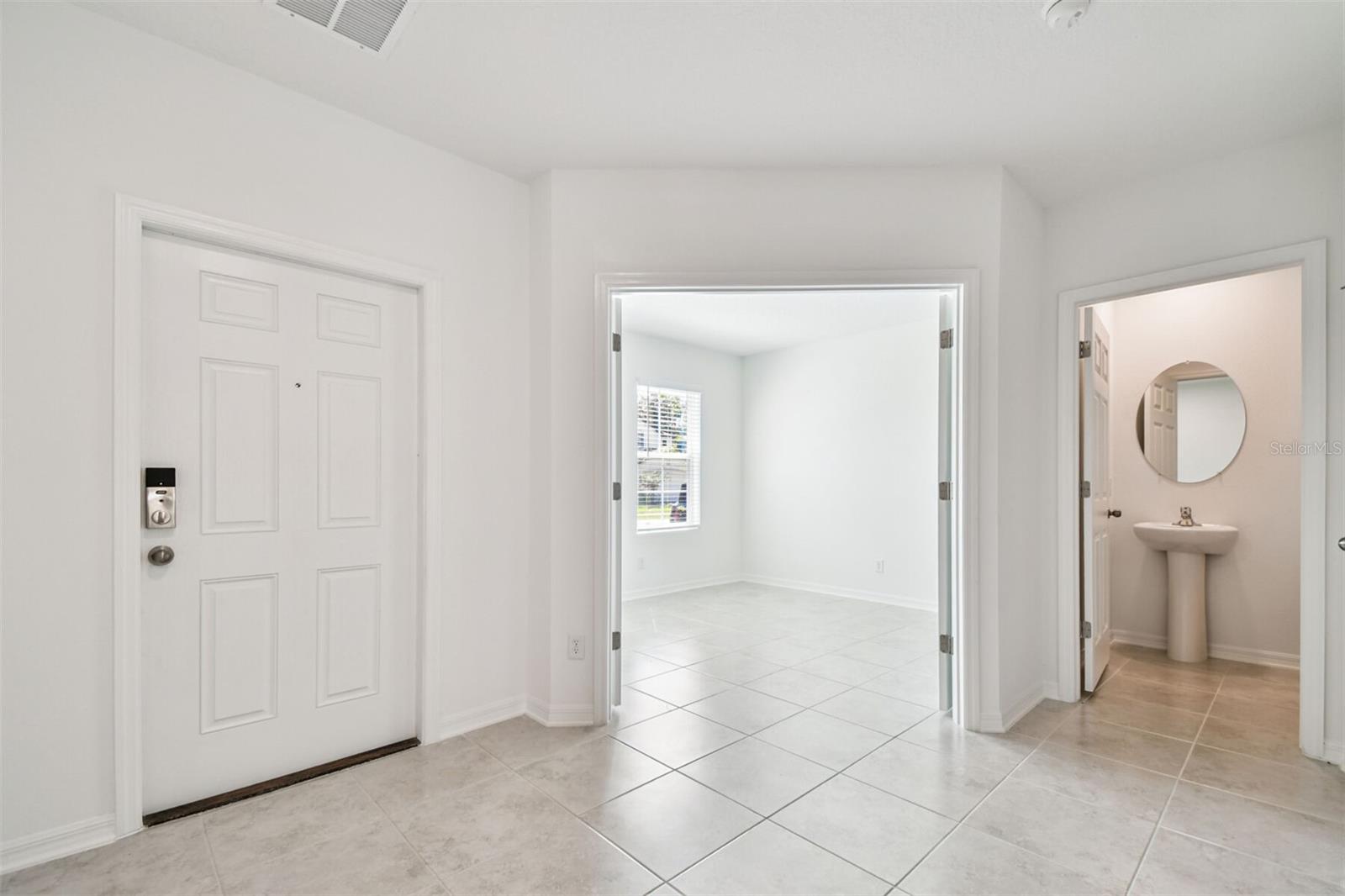 12801 CASTLE OAKS DR, HUDSON, FL — photo 3