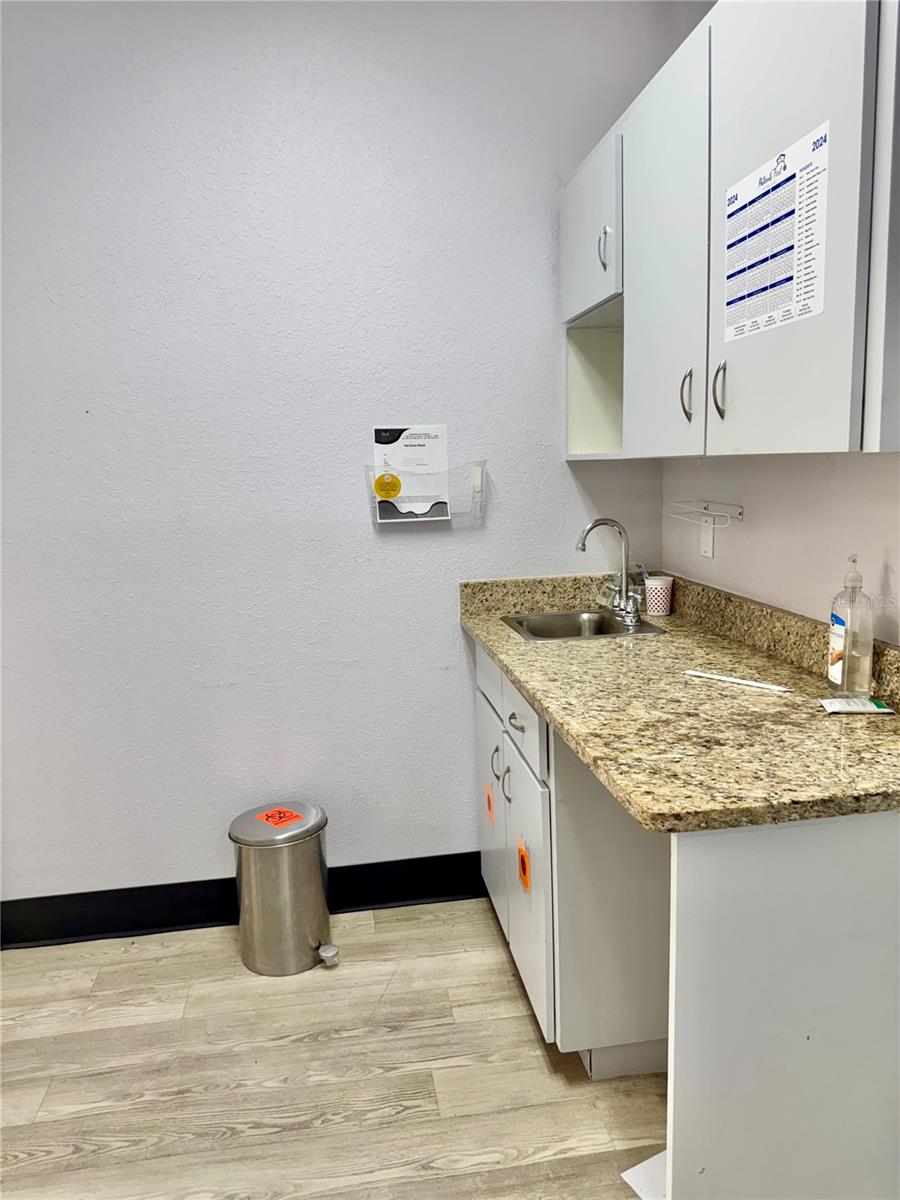 6801 US-27 N #B3, SEBRING, FL — photo 6