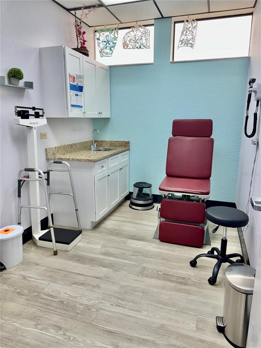 6801 US-27 N #B3, SEBRING, FL — photo 8