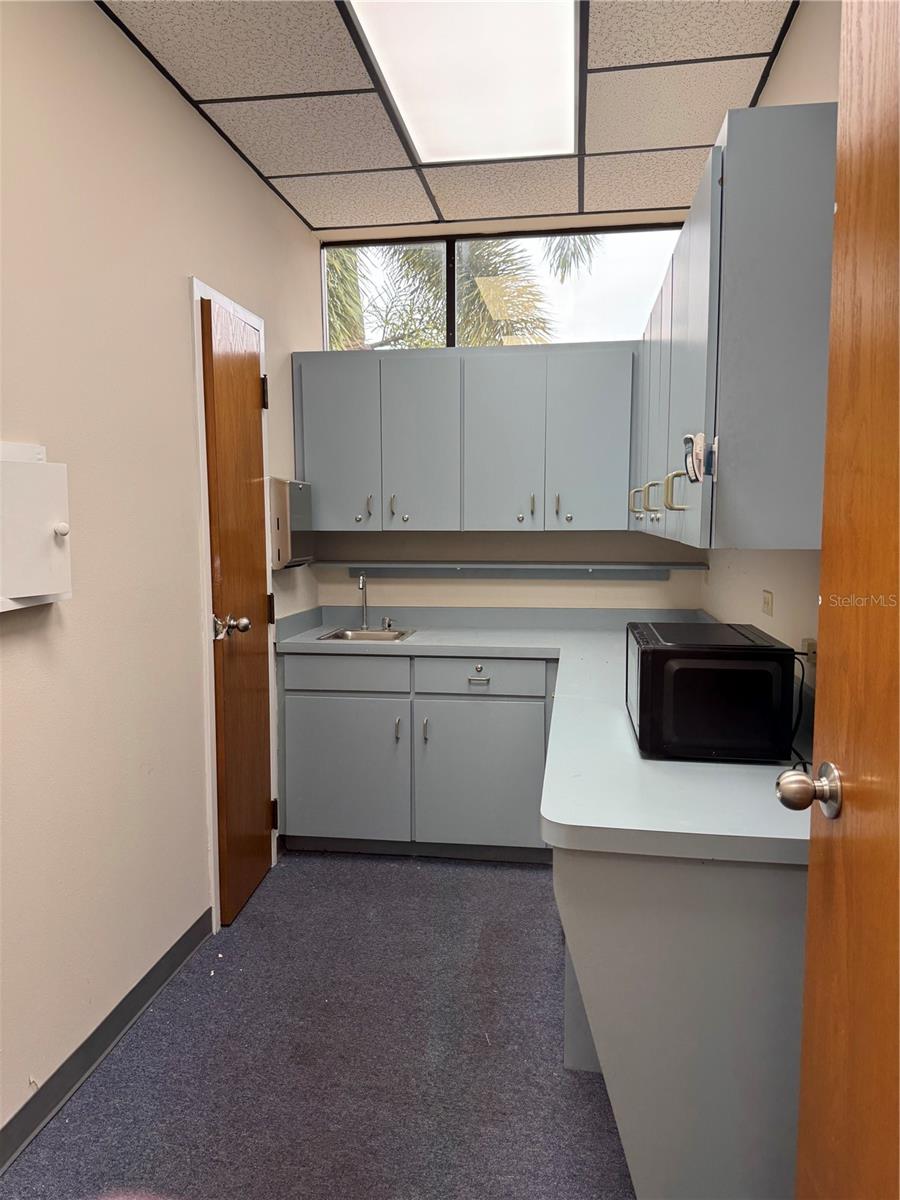 6801 US-27 N #B2, SEBRING, FL — photo 23