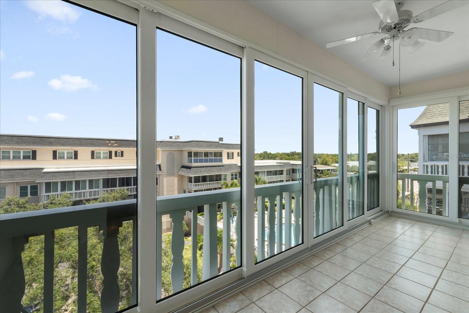 139 BLUFF VIEW DR #405, BELLEAIR BLUFFS, FL — photo 24