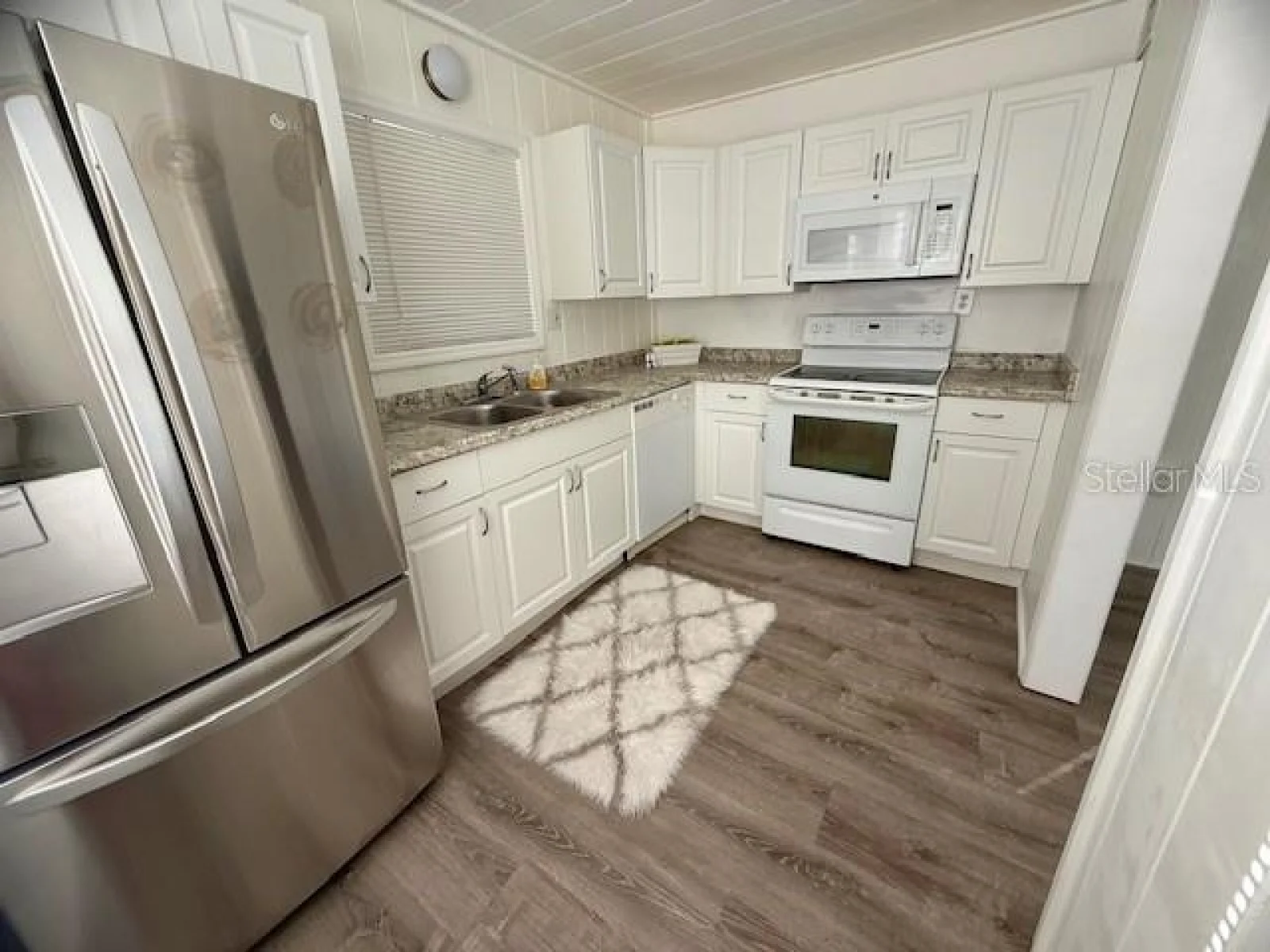 31538 ANDERSON DR, TAVARES, FL — photo 8