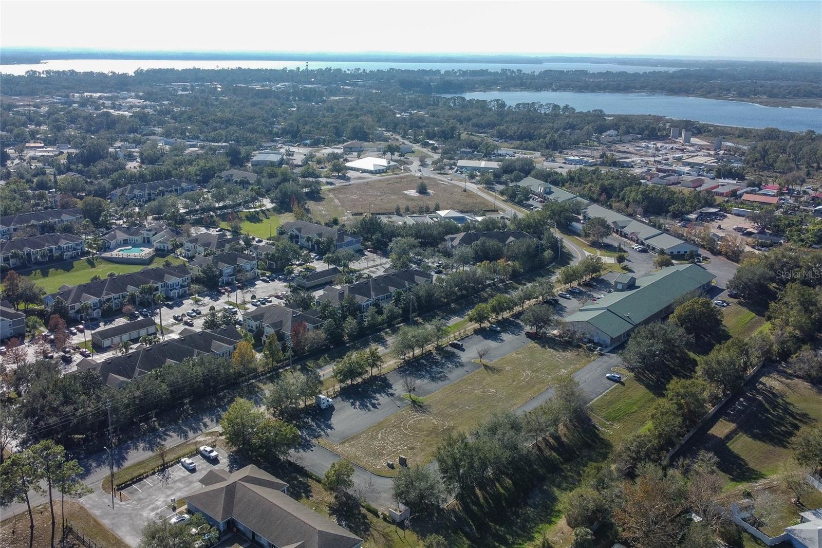 LAKE CENTER DR #2, MOUNT DORA, FL — photo 7