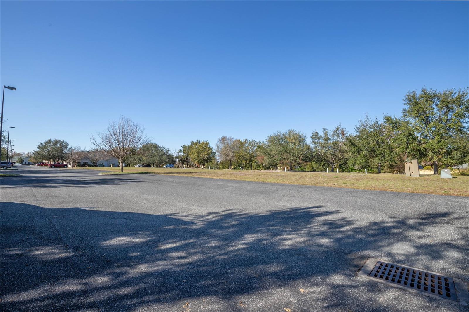 LAKE CENTER DR #2, MOUNT DORA, FL — photo 22