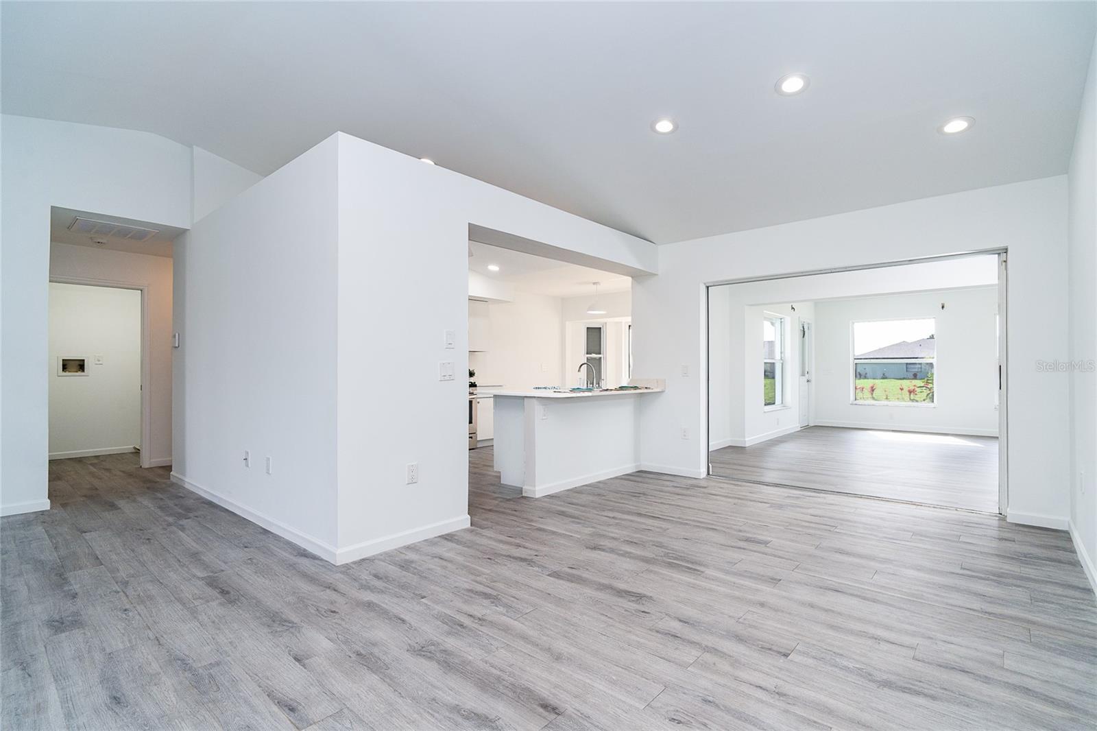 15 BUNKER PL, ROTONDA WEST, FL — photo 39