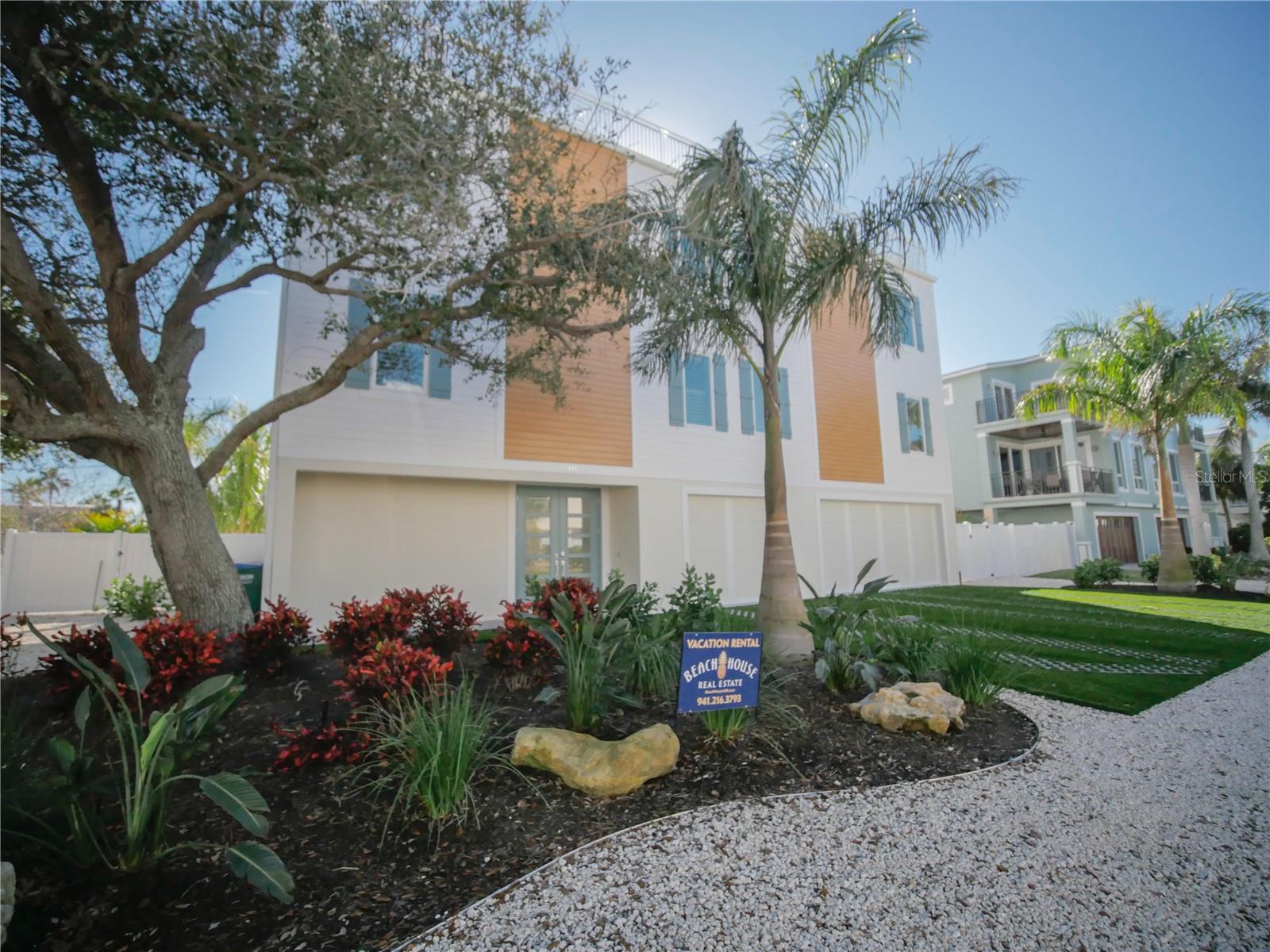 111 6TH ST N, BRADENTON BEACH, FL