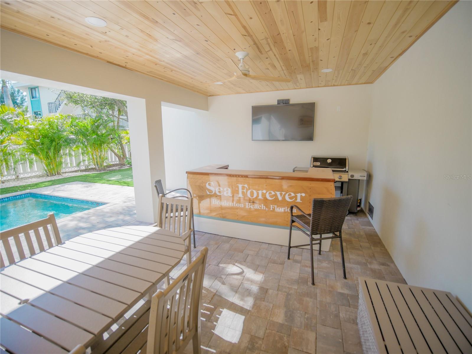 111 6TH ST N, BRADENTON BEACH, FL — photo 7