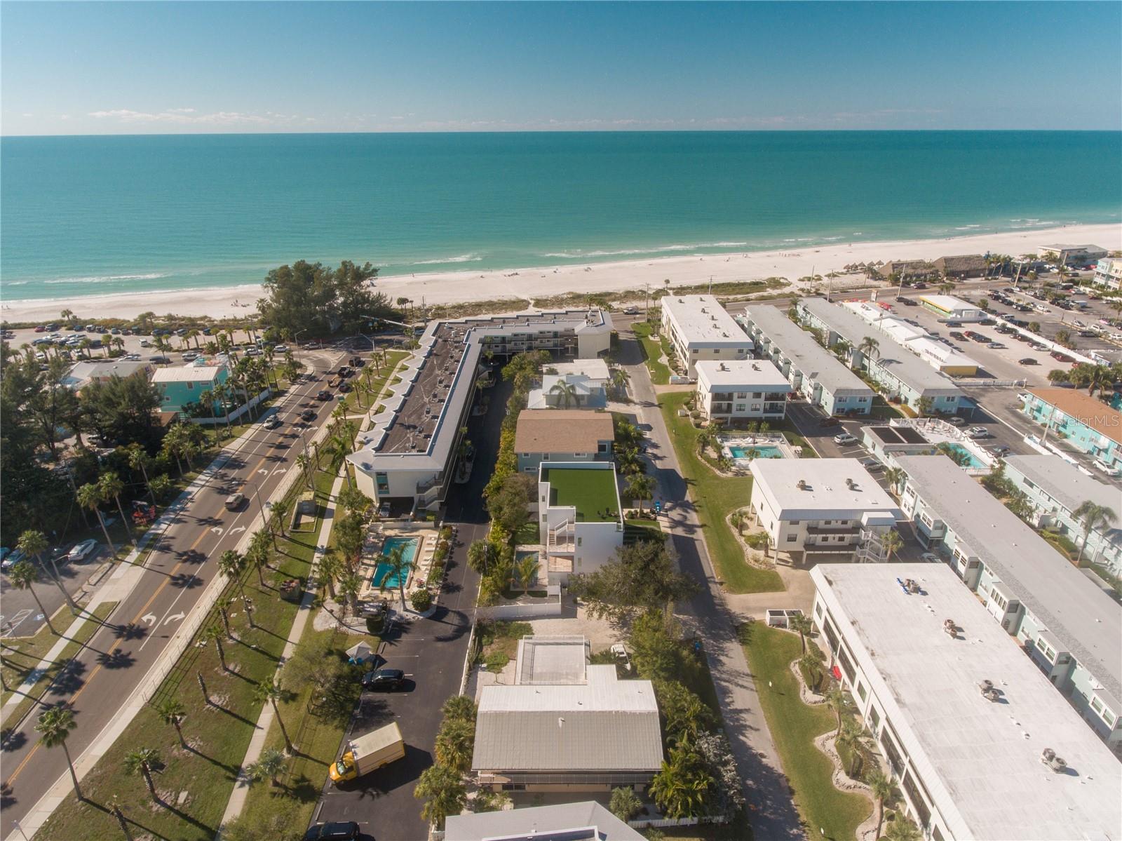 111 6TH ST N, BRADENTON BEACH, FL — photo 47