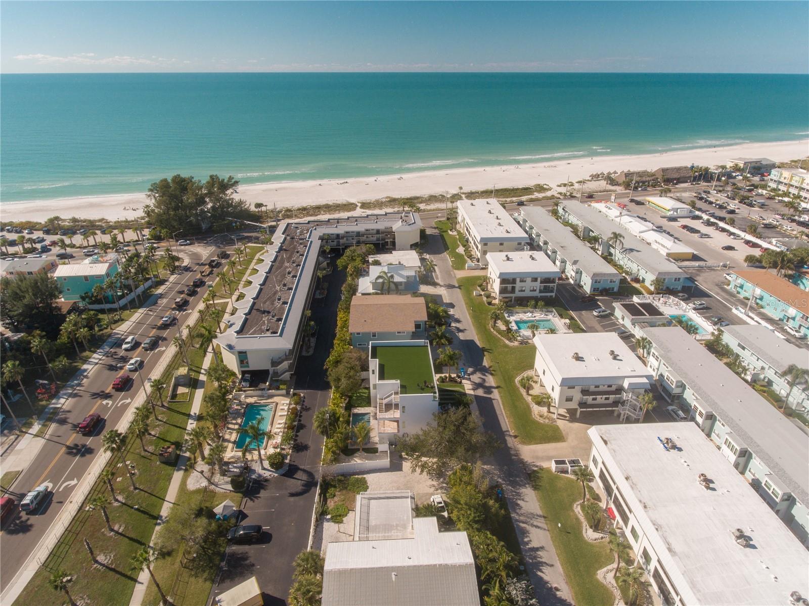 111 6TH ST N, BRADENTON BEACH, FL — photo 48