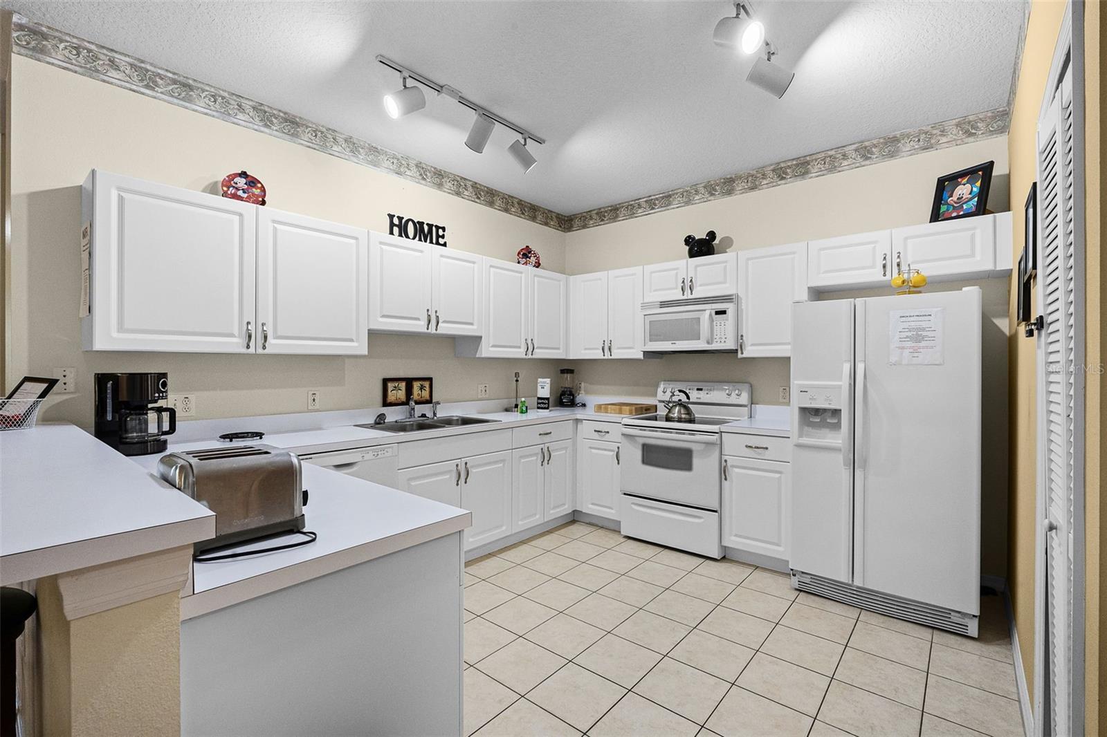 3111 SUN LAKE CT #B, KISSIMMEE, FL — photo 7