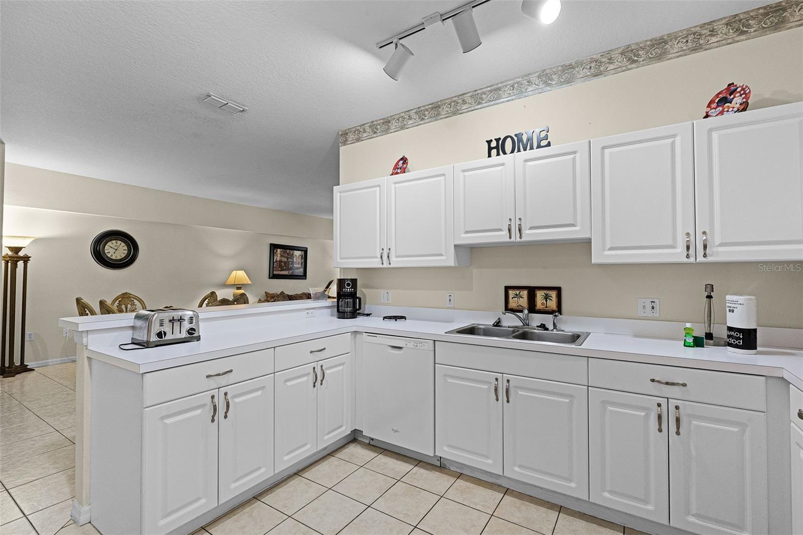 3111 SUN LAKE CT #B, KISSIMMEE, FL — photo 8