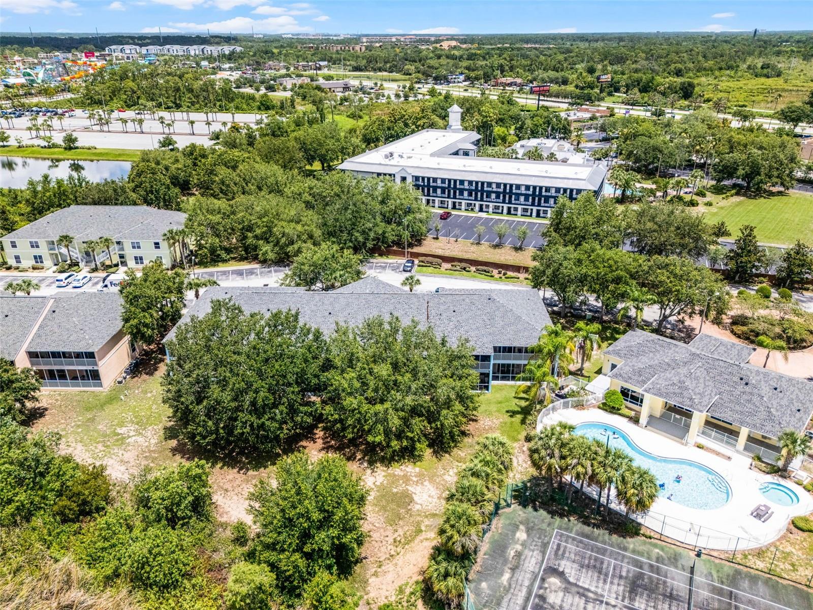 3111 SUN LAKE CT #B, KISSIMMEE, FL — photo 29