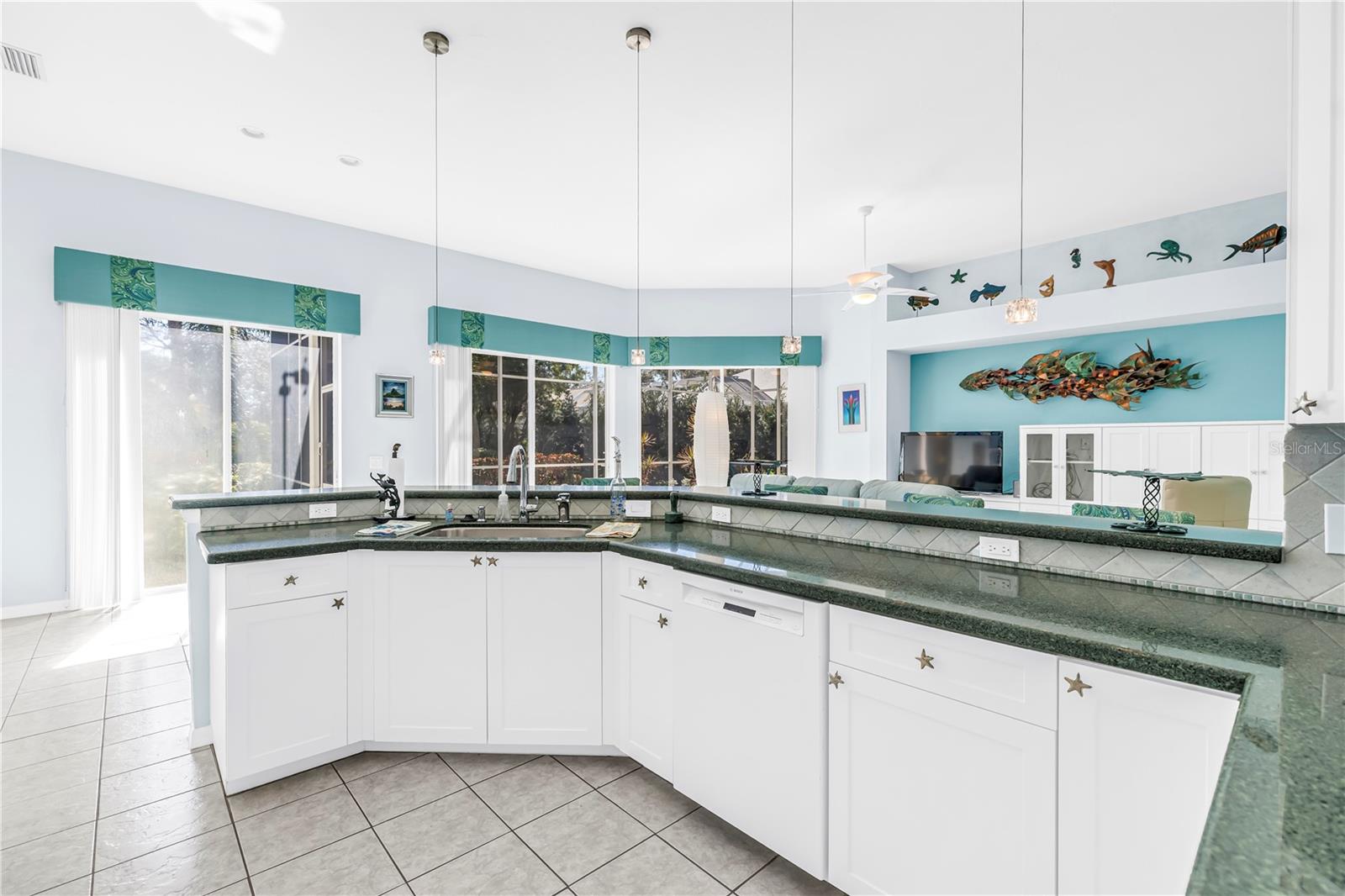 8616 15TH AVE NW, BRADENTON, FL — photo 10