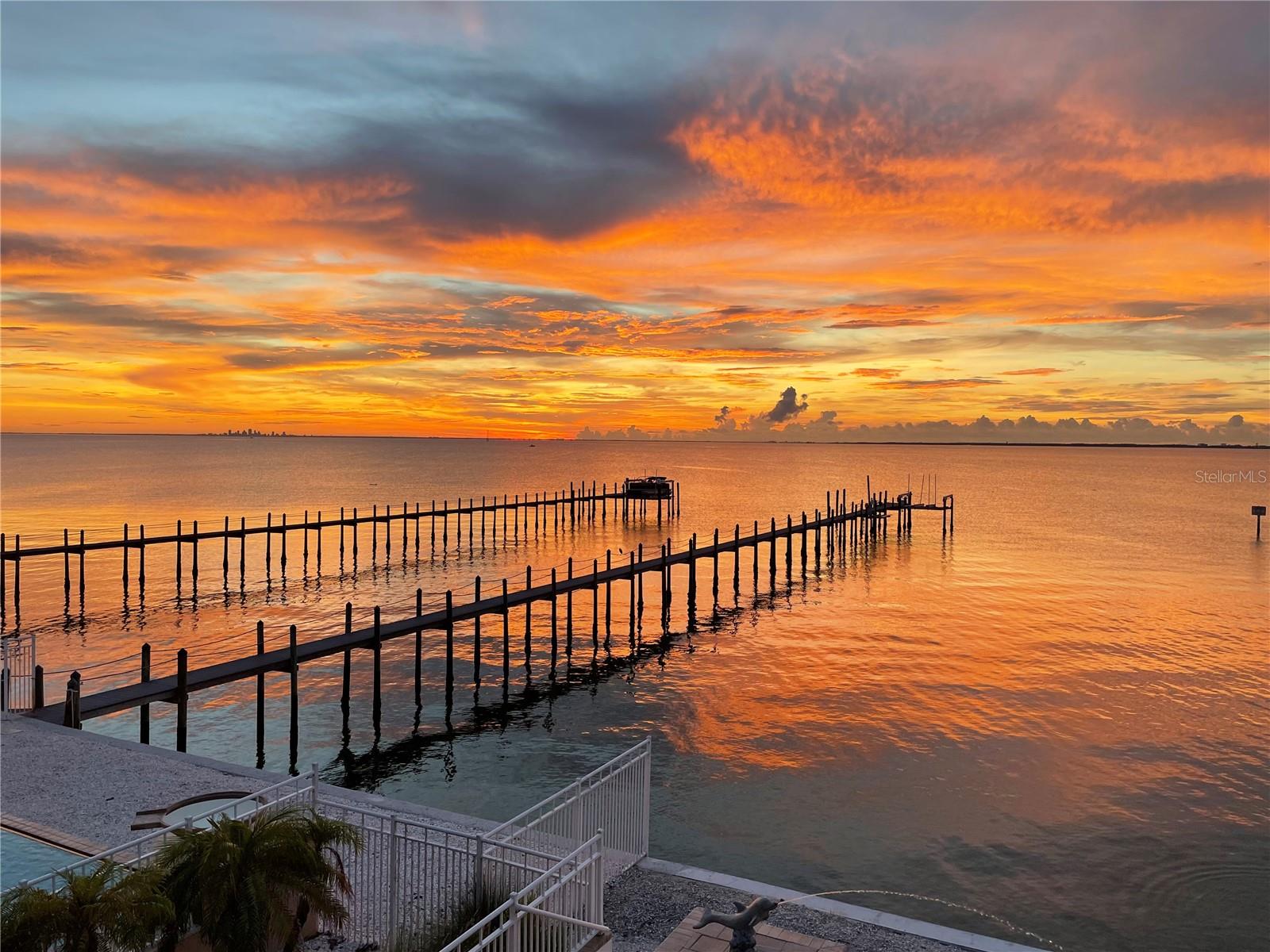 6418 BRIGHT BAY CT, APOLLO BEACH, FL — photo 4