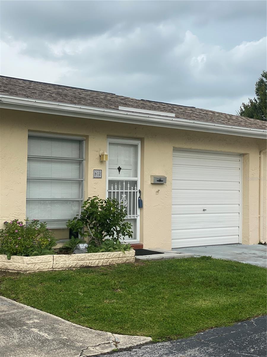 832 CAMBRIDGE CT, DUNEDIN, FL — photo 2