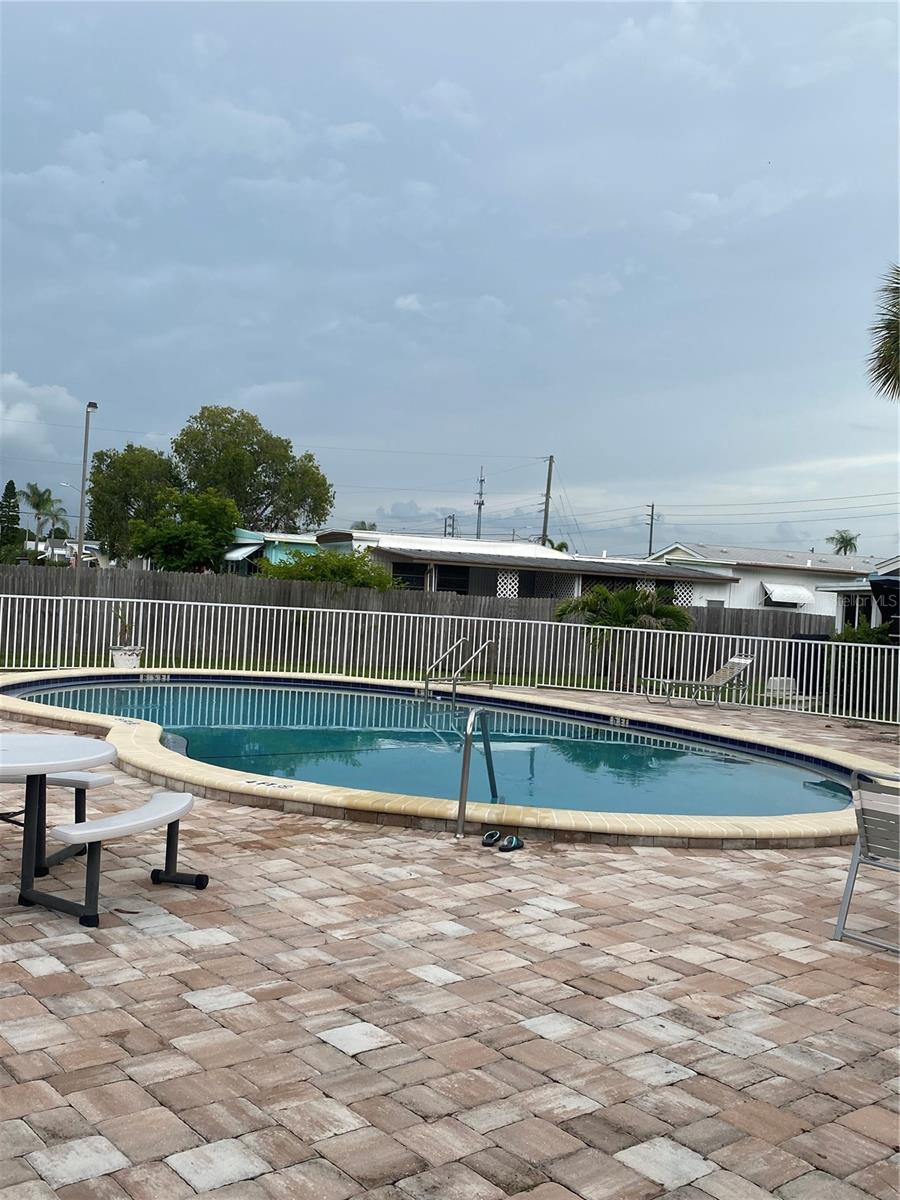 832 CAMBRIDGE CT, DUNEDIN, FL — photo 32