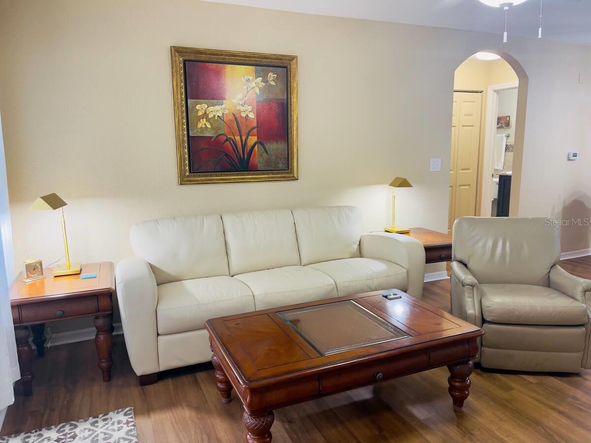 8815 MANOR LOOP #104, LAKEWOOD RANCH, FL — photo 5