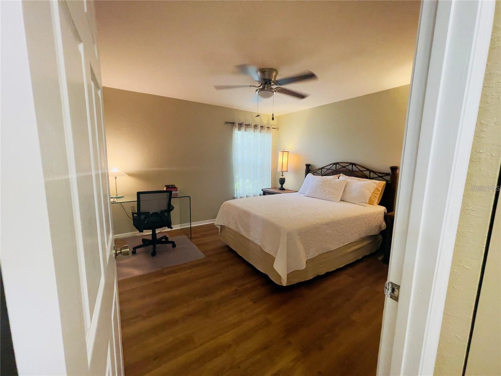 8815 MANOR LOOP #104, LAKEWOOD RANCH, FL — photo 11