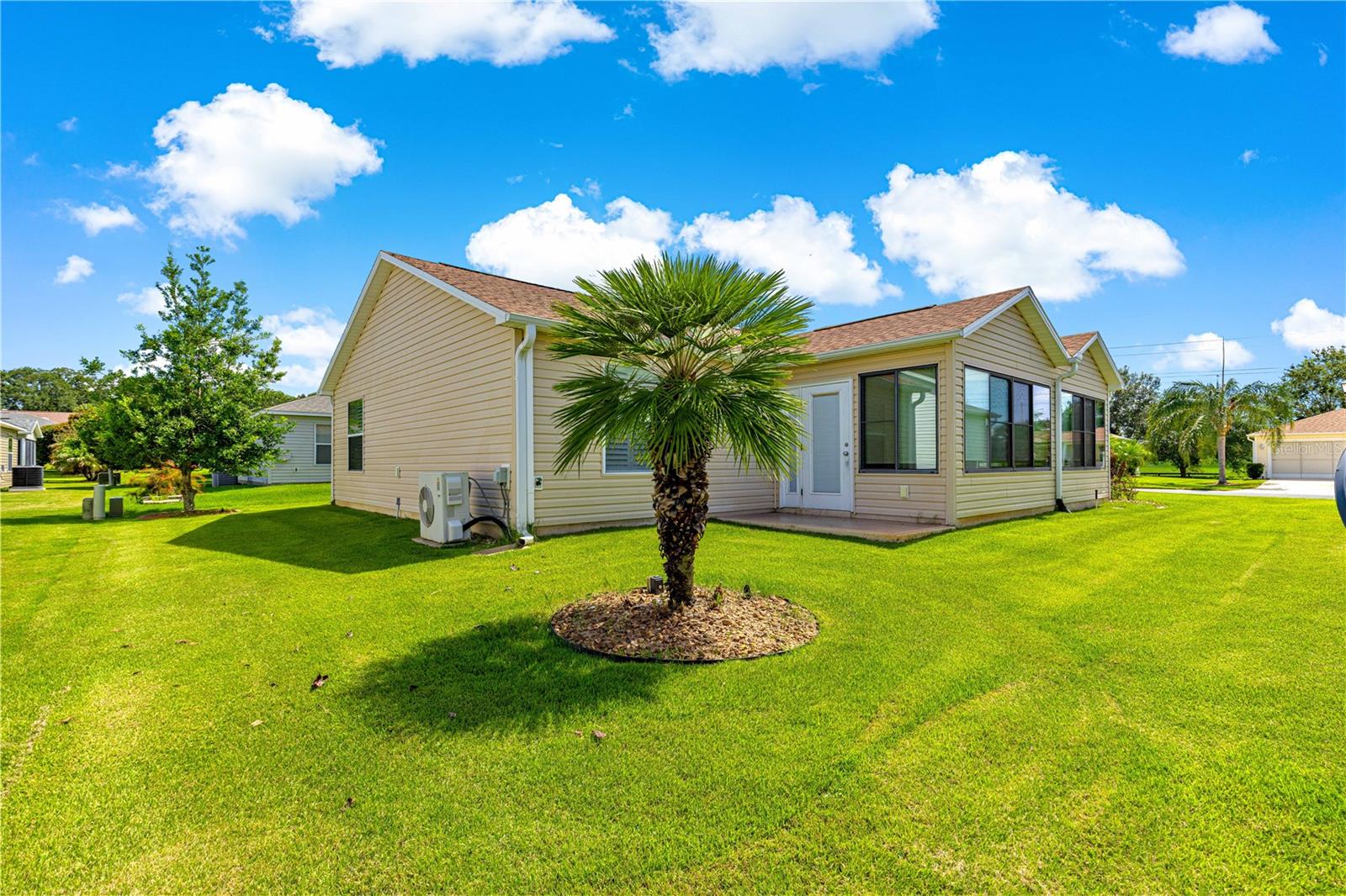 362 ARBELLA LOOP, THE VILLAGES, FL — photo 8