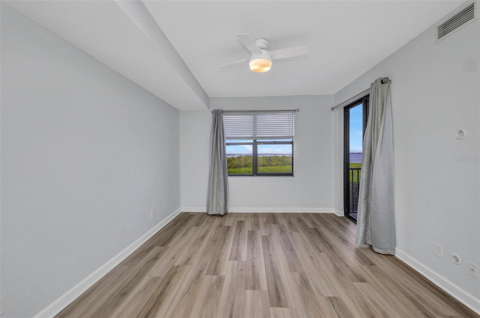900 E MARION AVE #1203, PUNTA GORDA, FL — photo 32