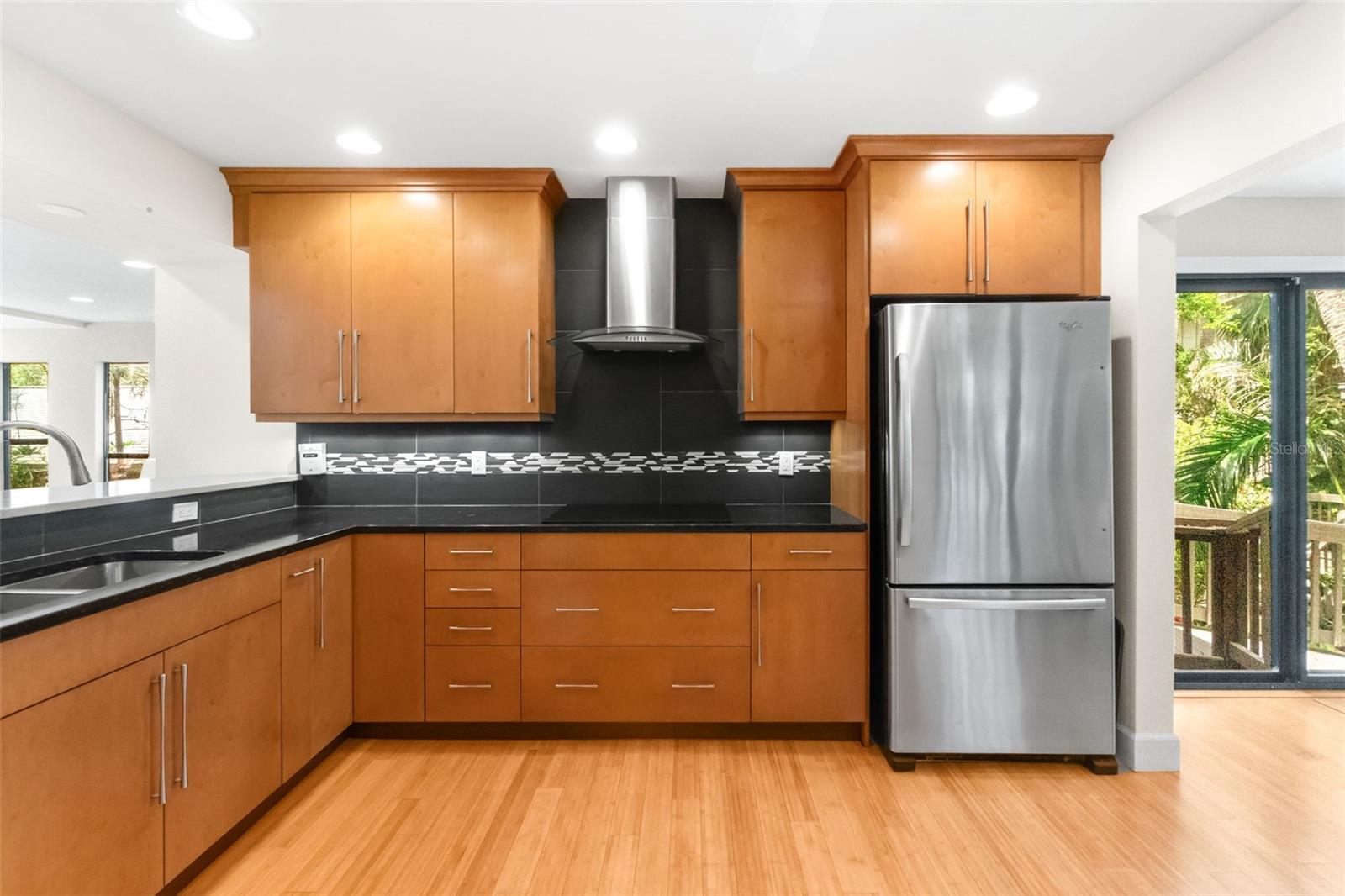 1347 LANDINGS DR #6, SARASOTA, FL — photo 24