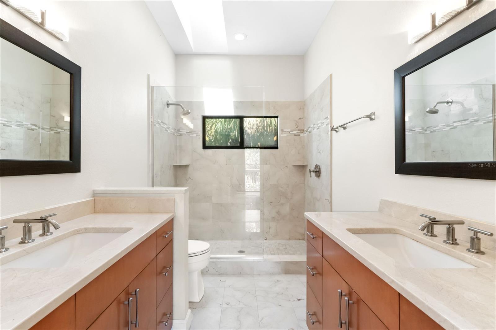 1347 LANDINGS DR #6, SARASOTA, FL — photo 38