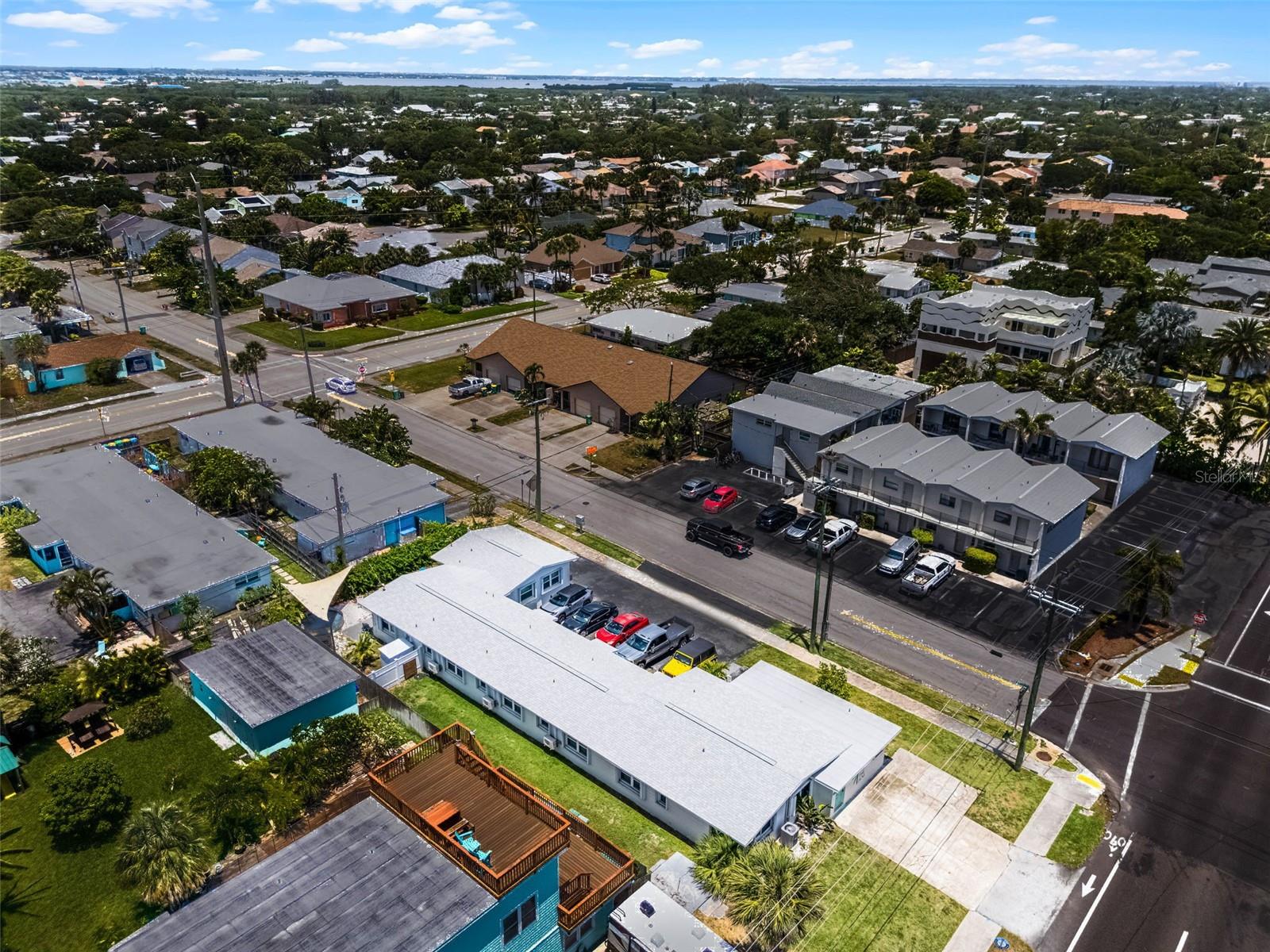 402 S ORLANDO AVE, COCOA BEACH, FL — photo 3