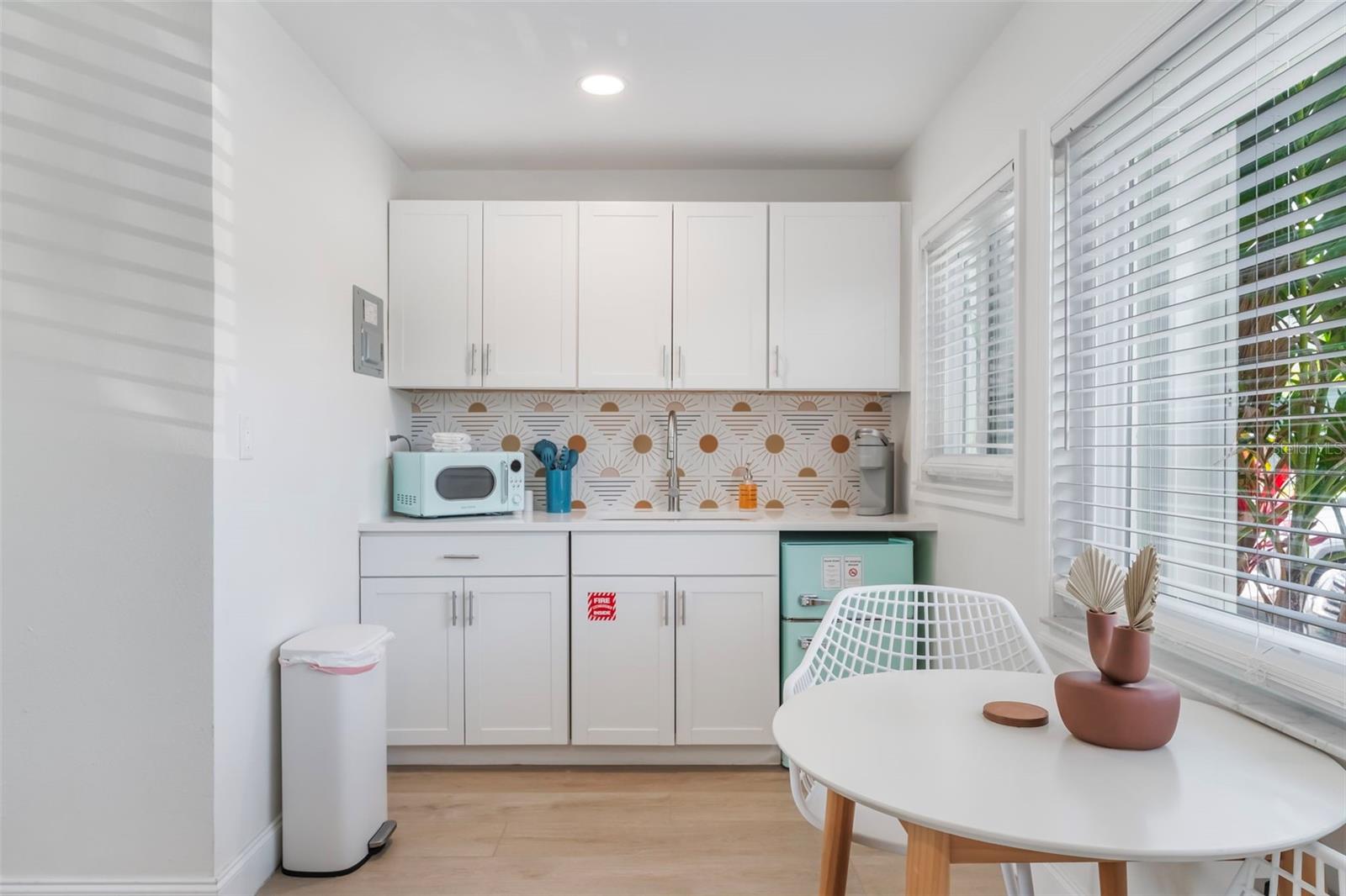 402 S ORLANDO AVE, COCOA BEACH, FL — photo 31