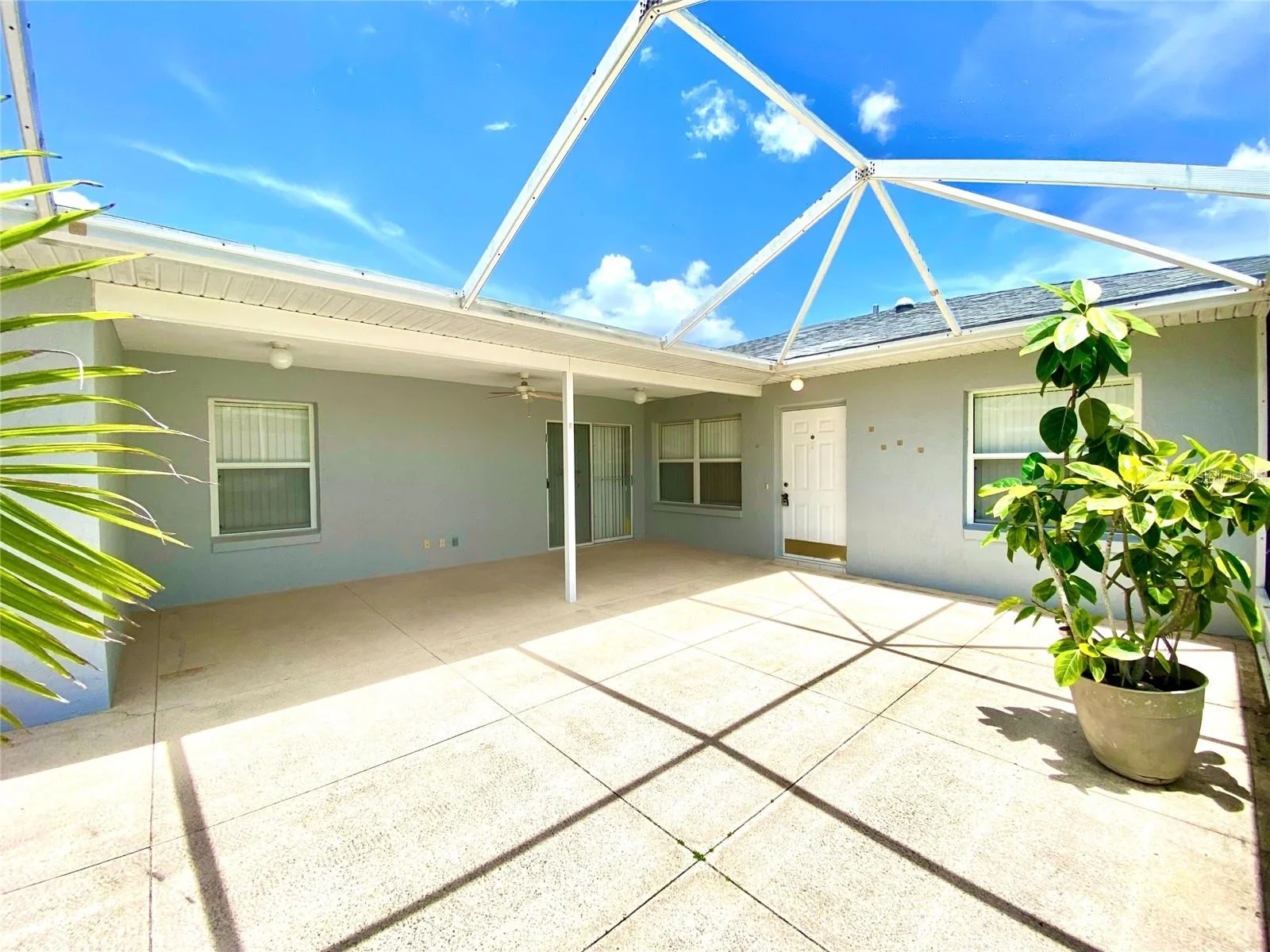 1129 APPLE TER, LEESBURG, FL — photo 2