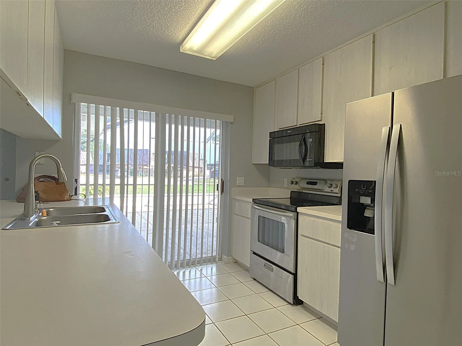1129 APPLE TER, LEESBURG, FL — photo 3